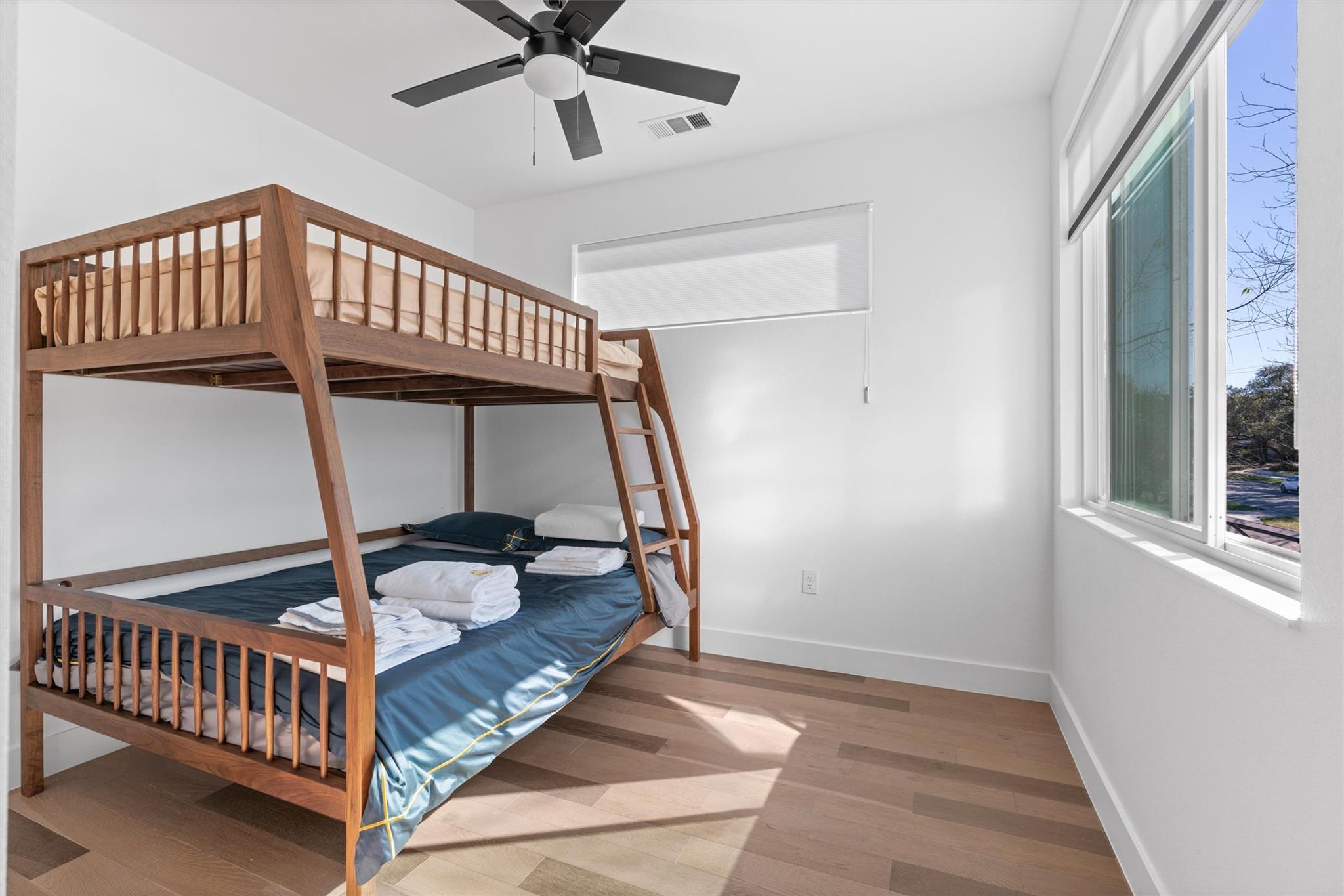 1208 W Oltorf St # B, Austin, TX 78704