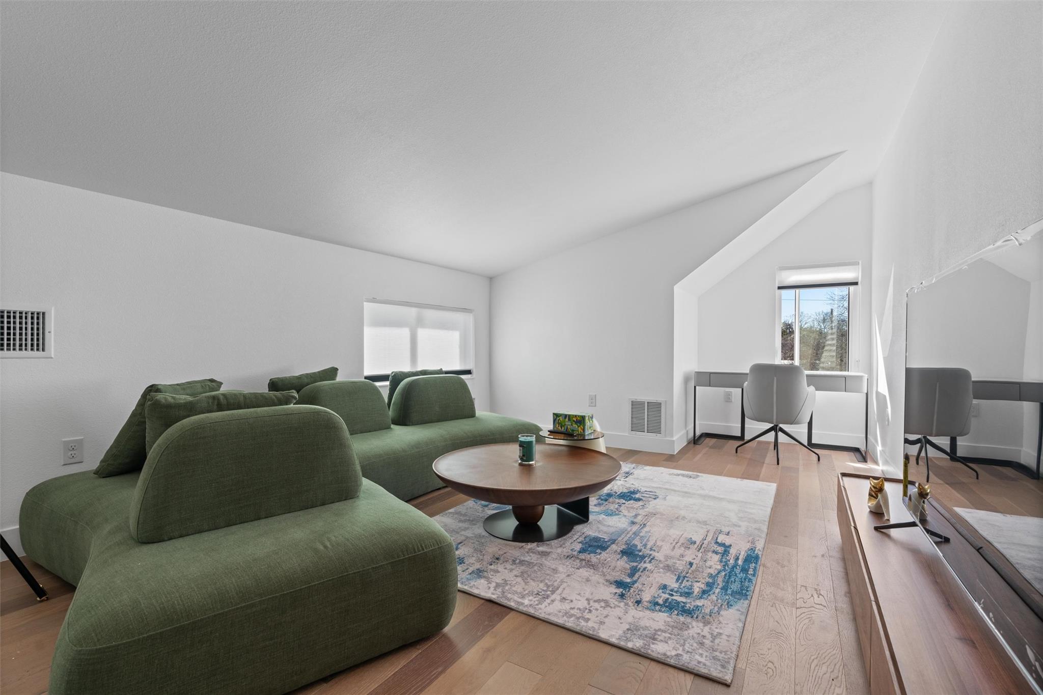 1208 W Oltorf St # B, Austin, TX 78704