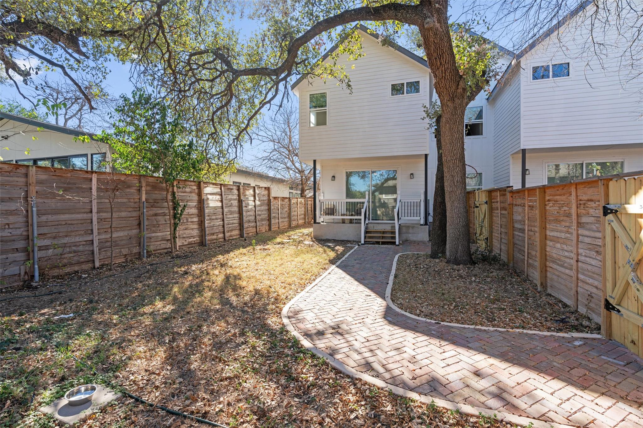 1208 W Oltorf St # B, Austin, TX 78704