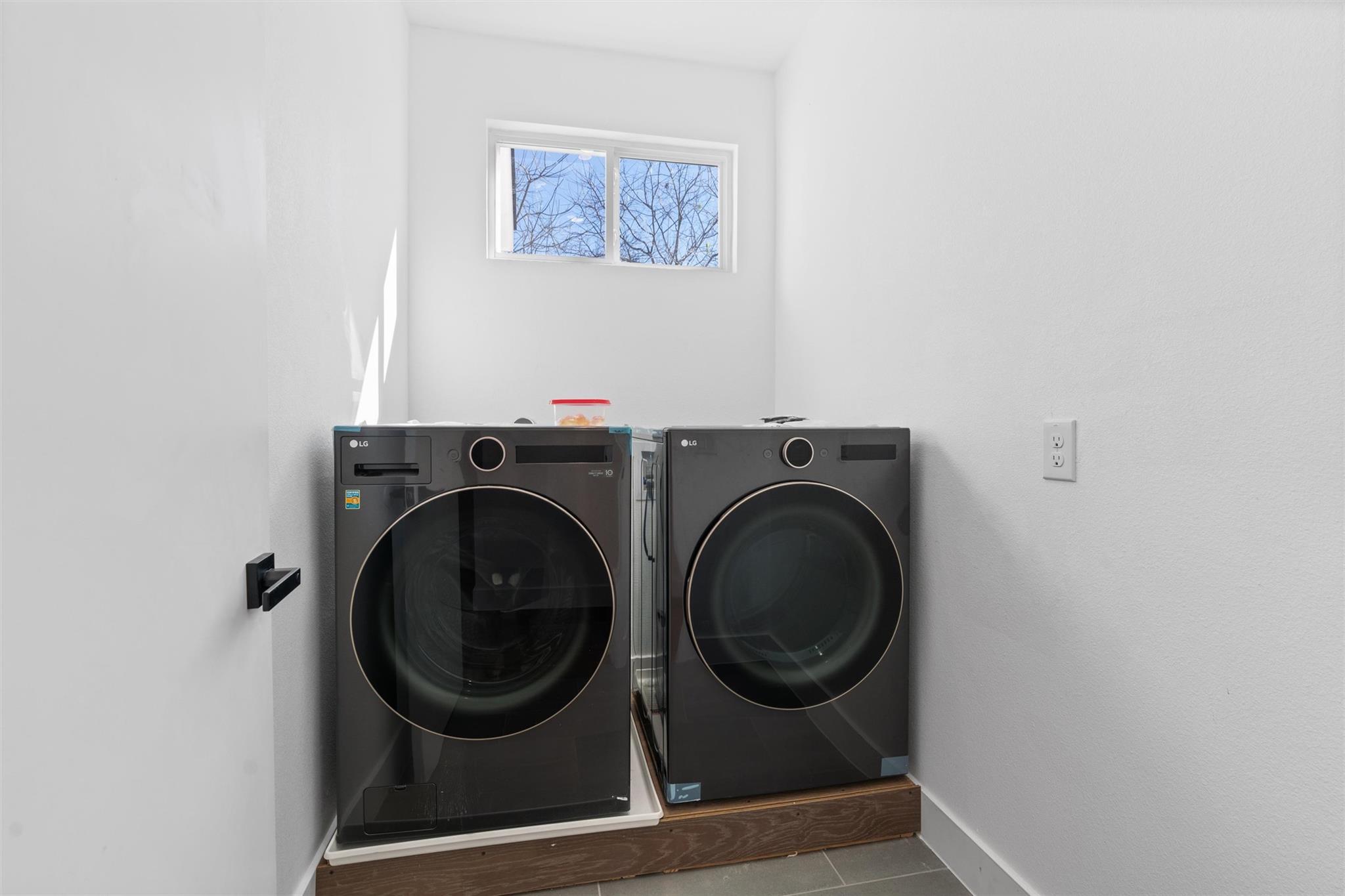 1208 W Oltorf St # B, Austin, TX 78704