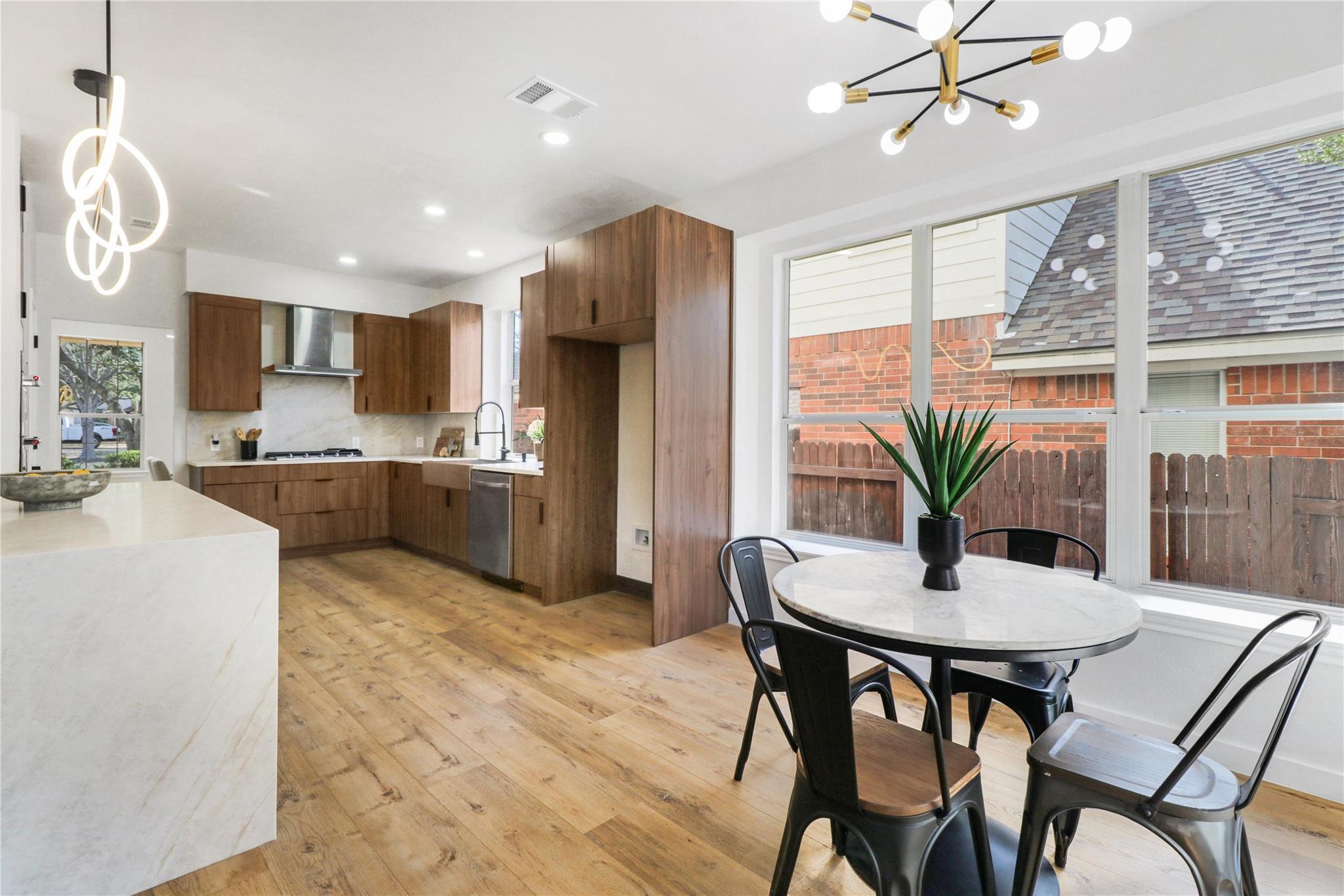 14928 Thatcher Dr, Austin, TX 78717