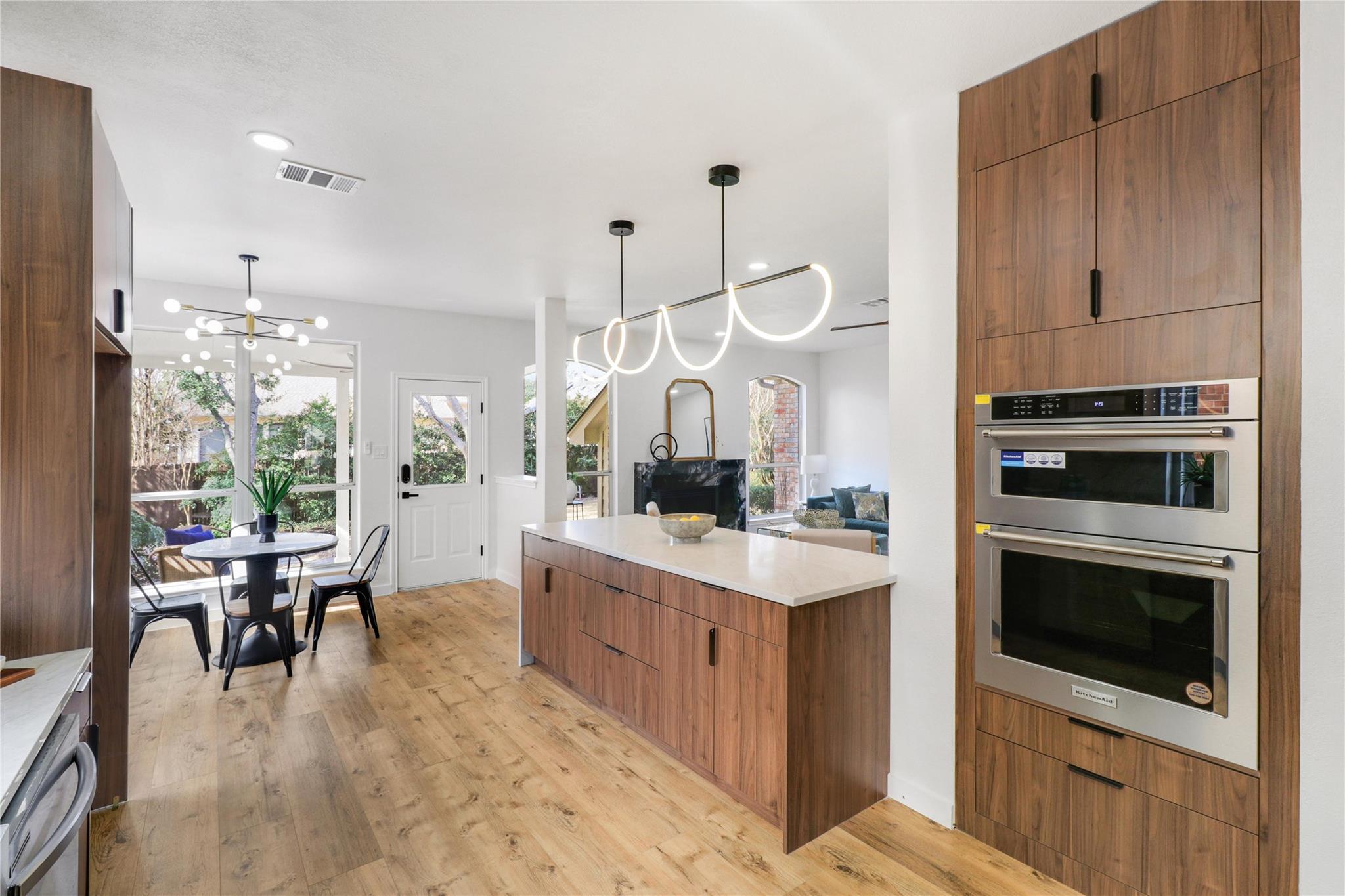 14928 Thatcher Dr, Austin, TX 78717