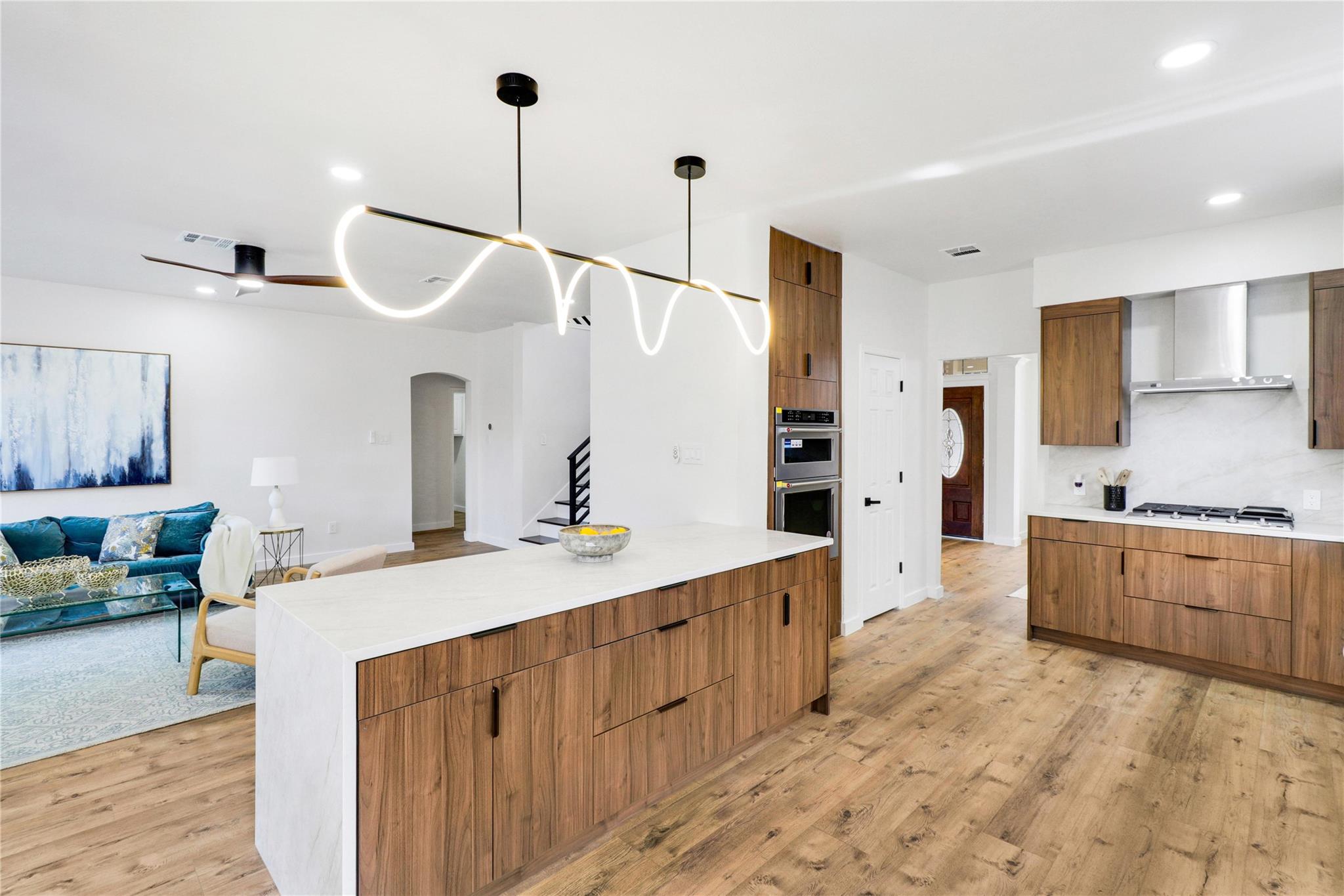 14928 Thatcher Dr, Austin, TX 78717