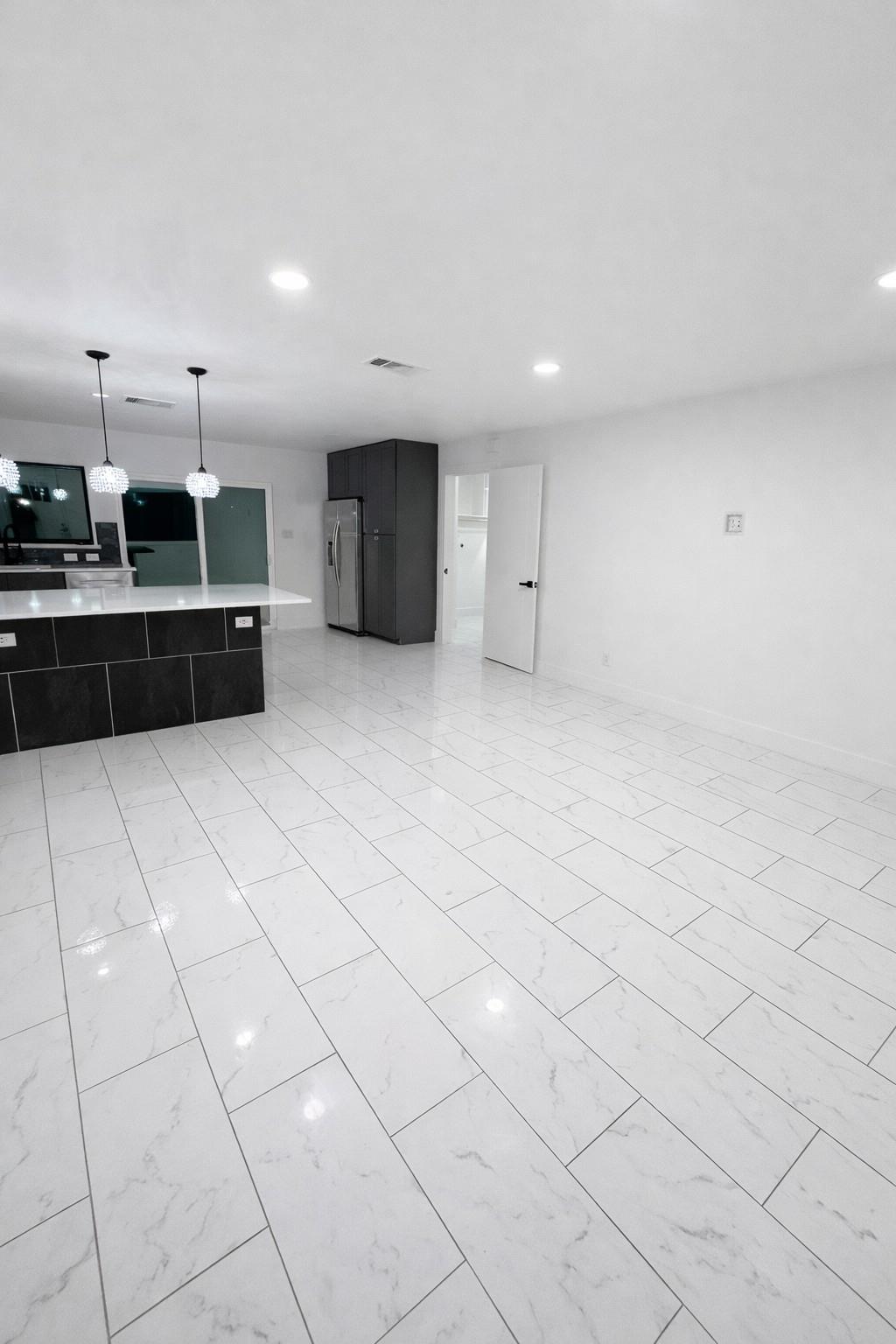 2014 Pecan St, Bastrop, TX 78602