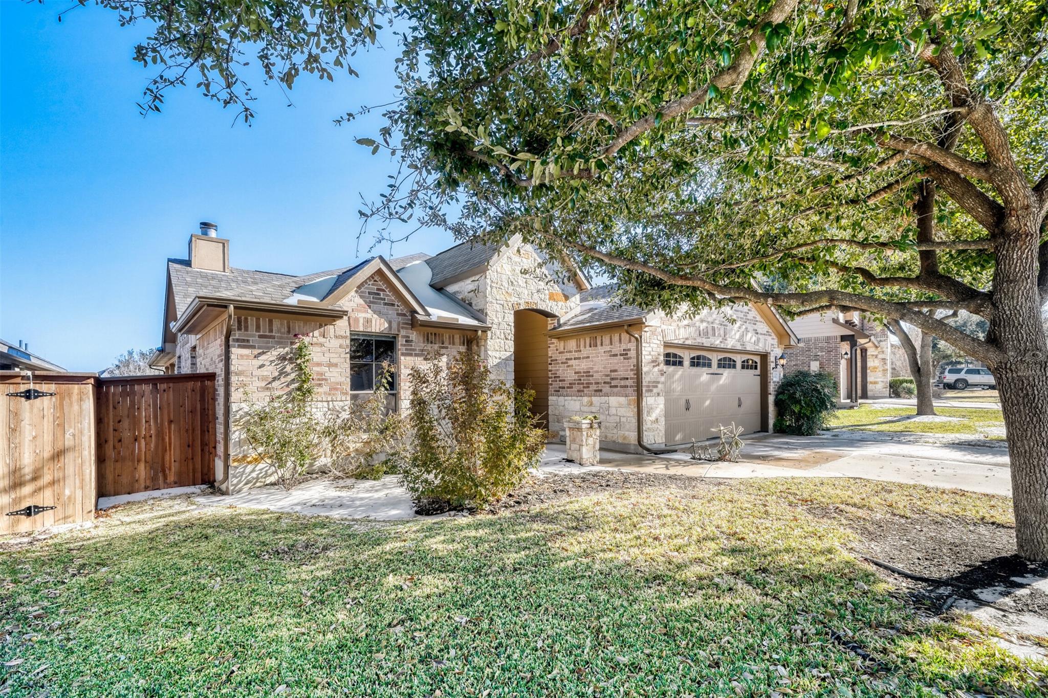 2431 Santa Barbara Loop, Round Rock, TX 78665