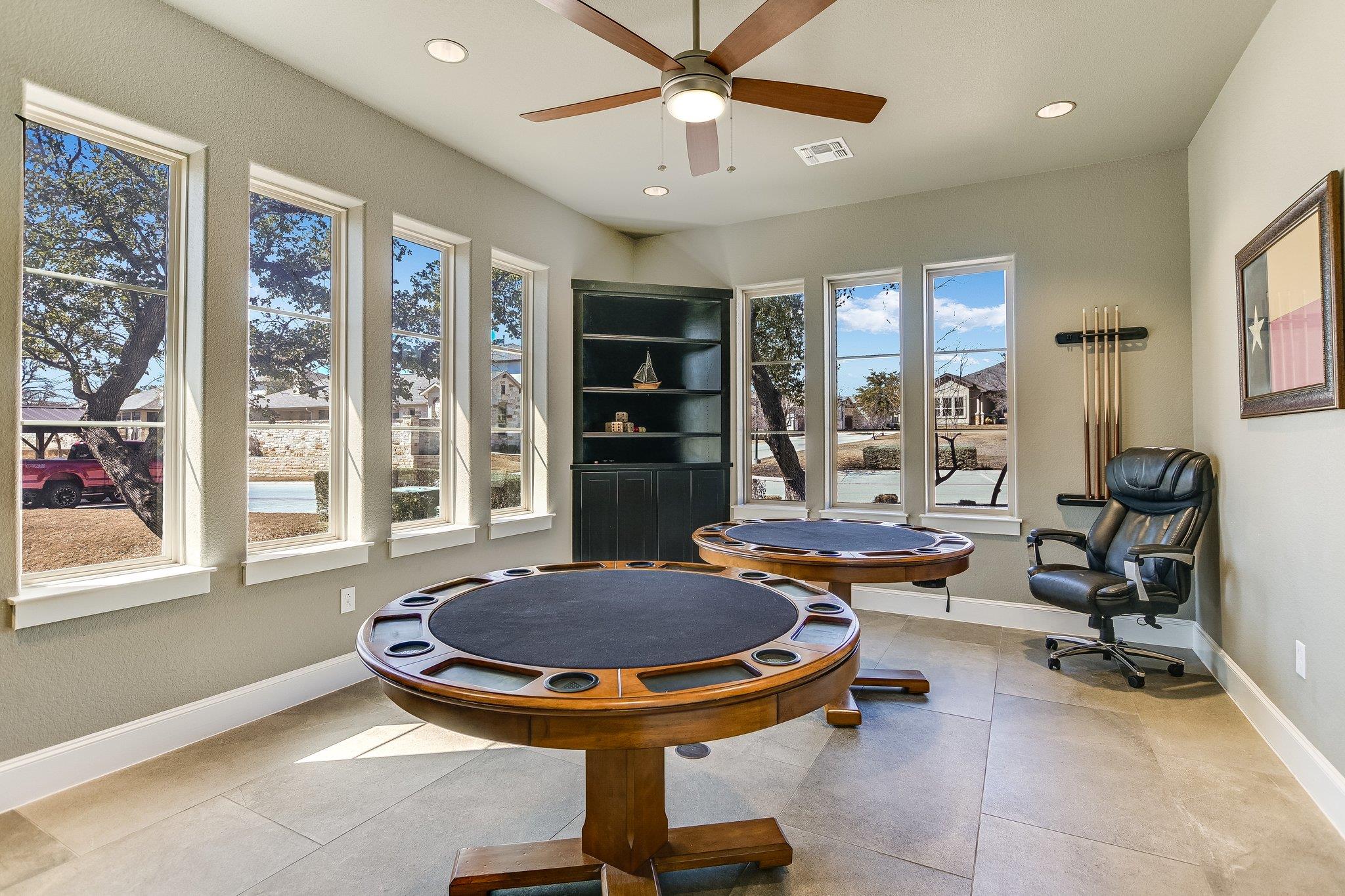 100 Red Rose Dr, Georgetown, TX 78628