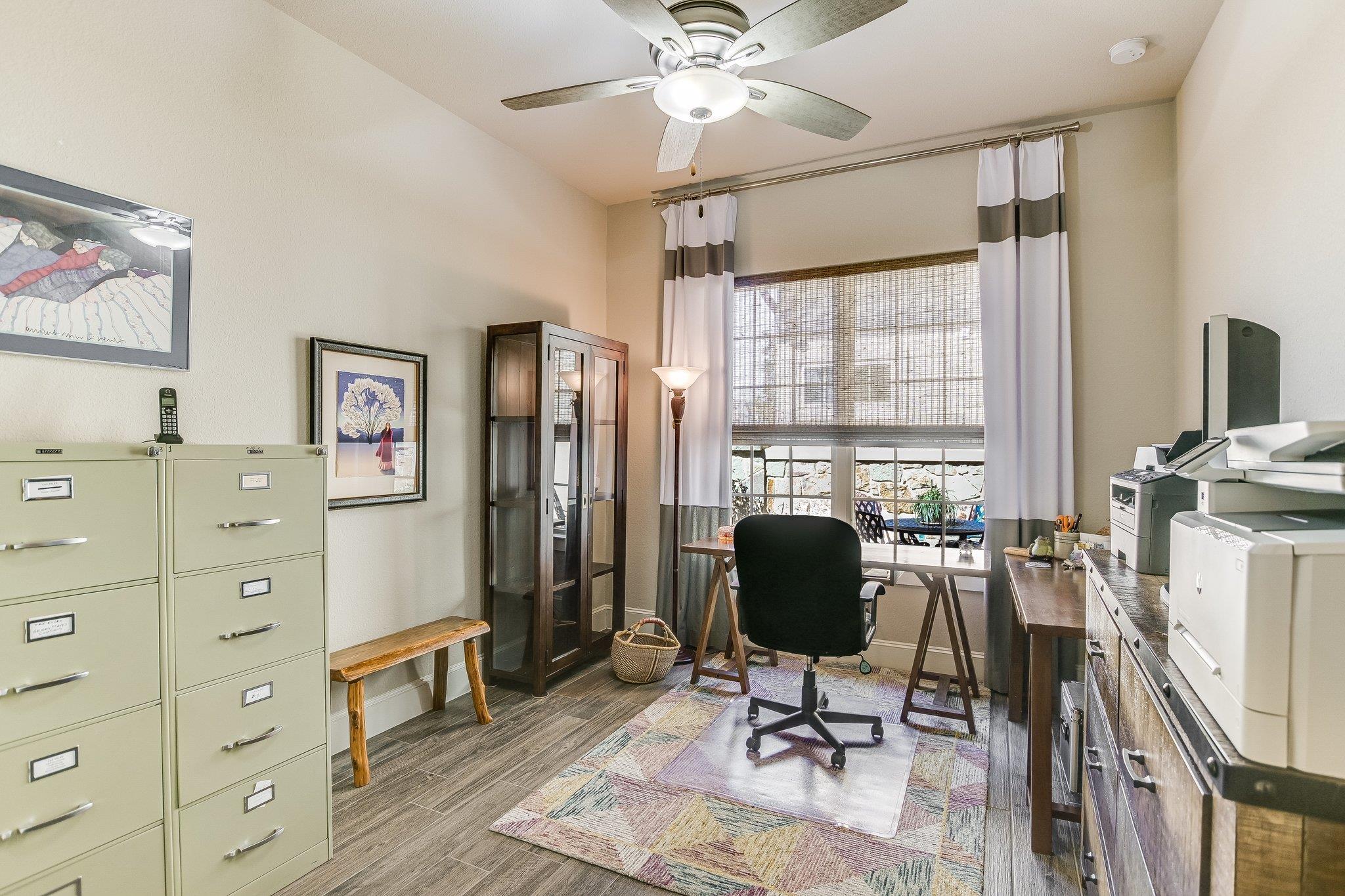 100 Red Rose Dr, Georgetown, TX 78628