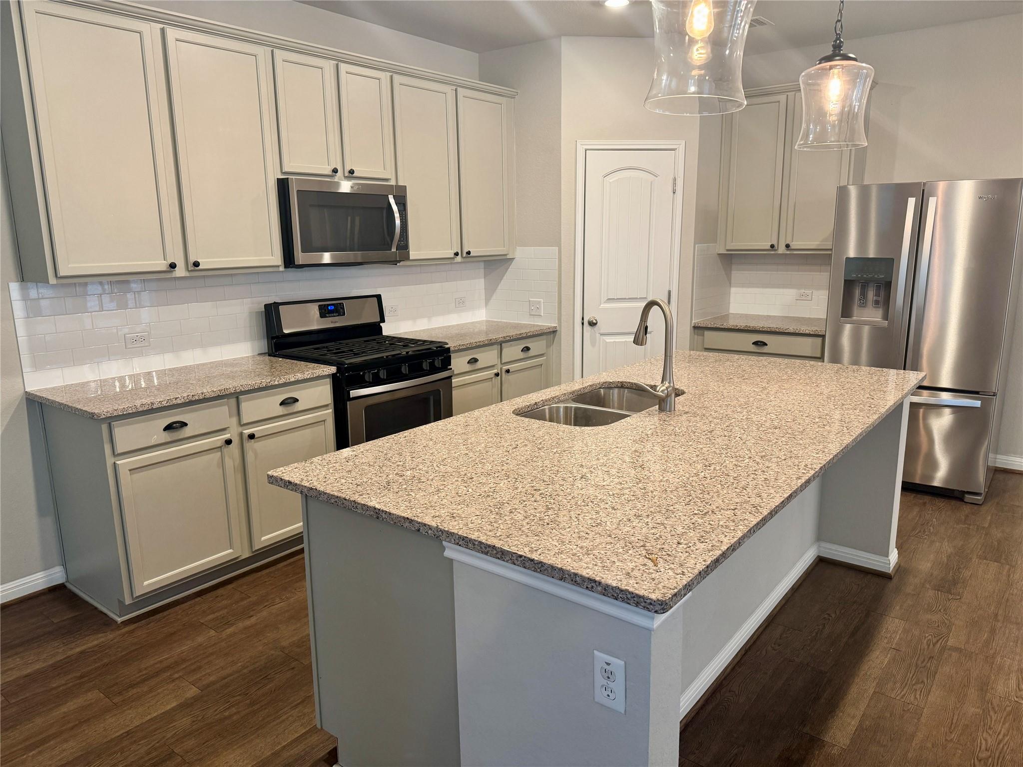 120 Buckthorn Dr, Dripping Springs, TX 78620