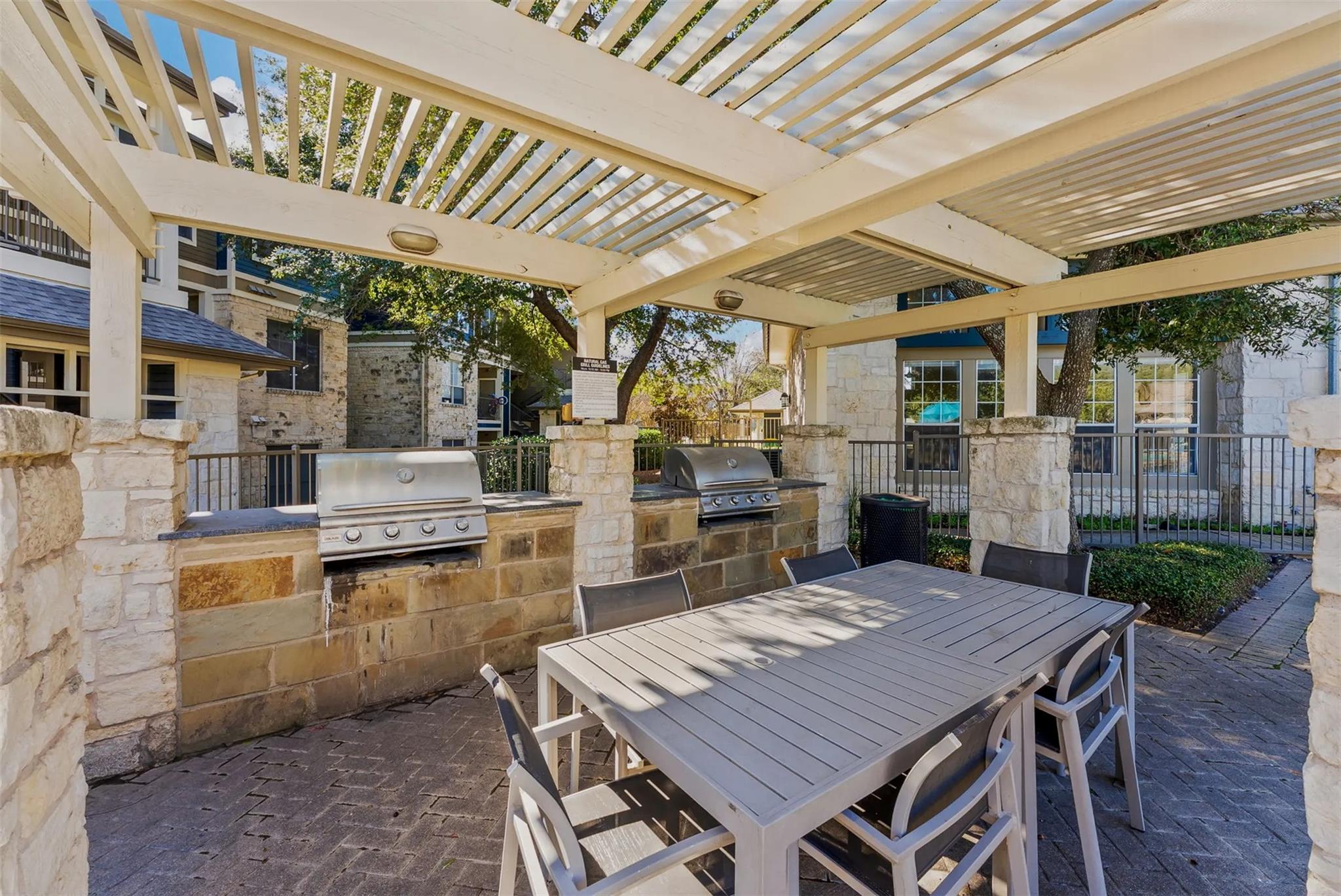 500 E Stassney Ln # 00315, Austin, TX 78745