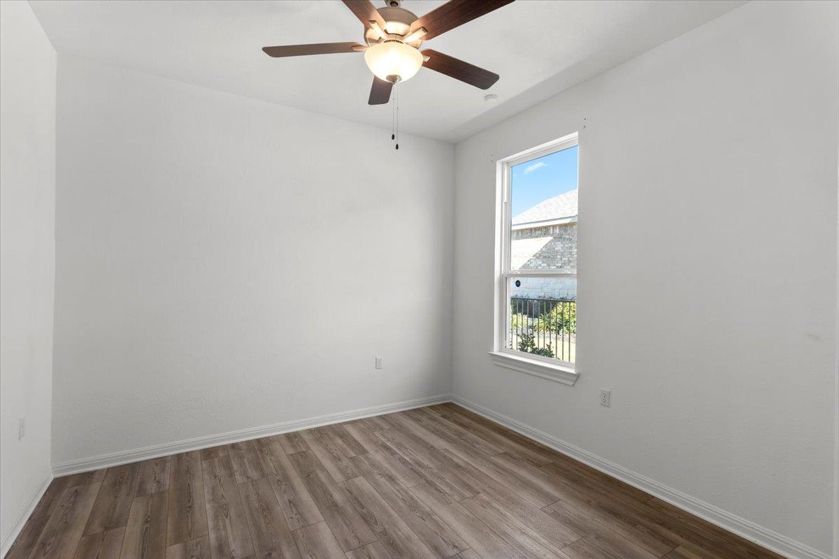 813 Saratoga Ln, Georgetown, TX 78633