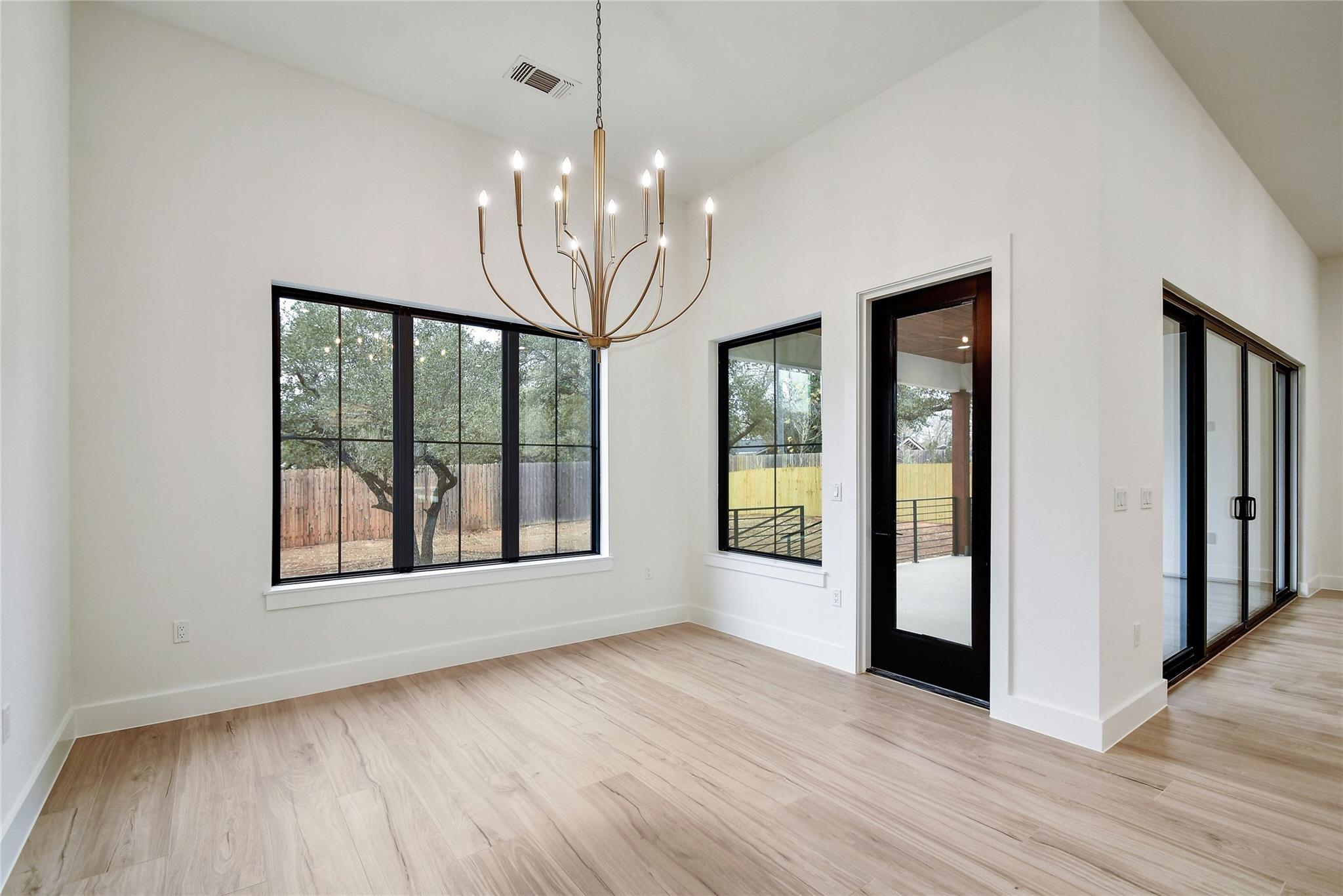 2141 Stone Meadow, Fredericksburg, TX 78624