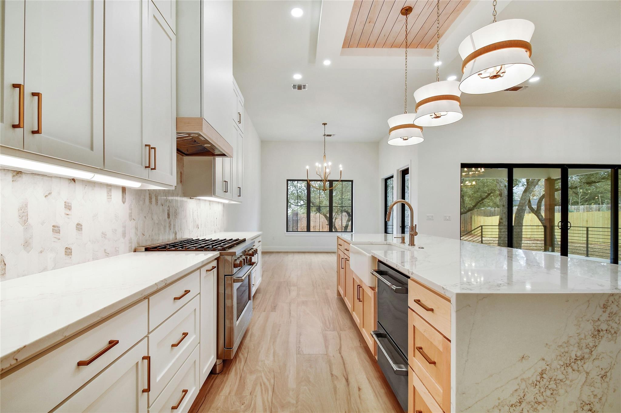 2141 Stone Meadow, Fredericksburg, TX 78624