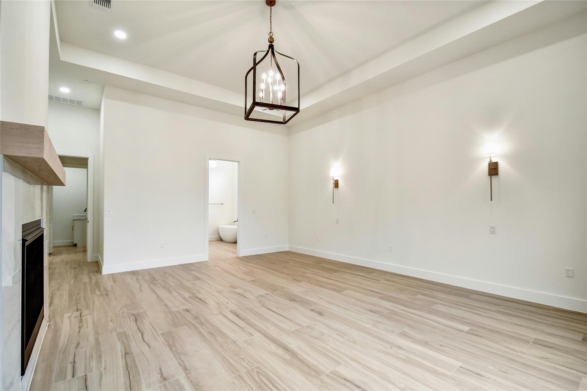 2141 Stone Meadow, Fredericksburg, TX 78624