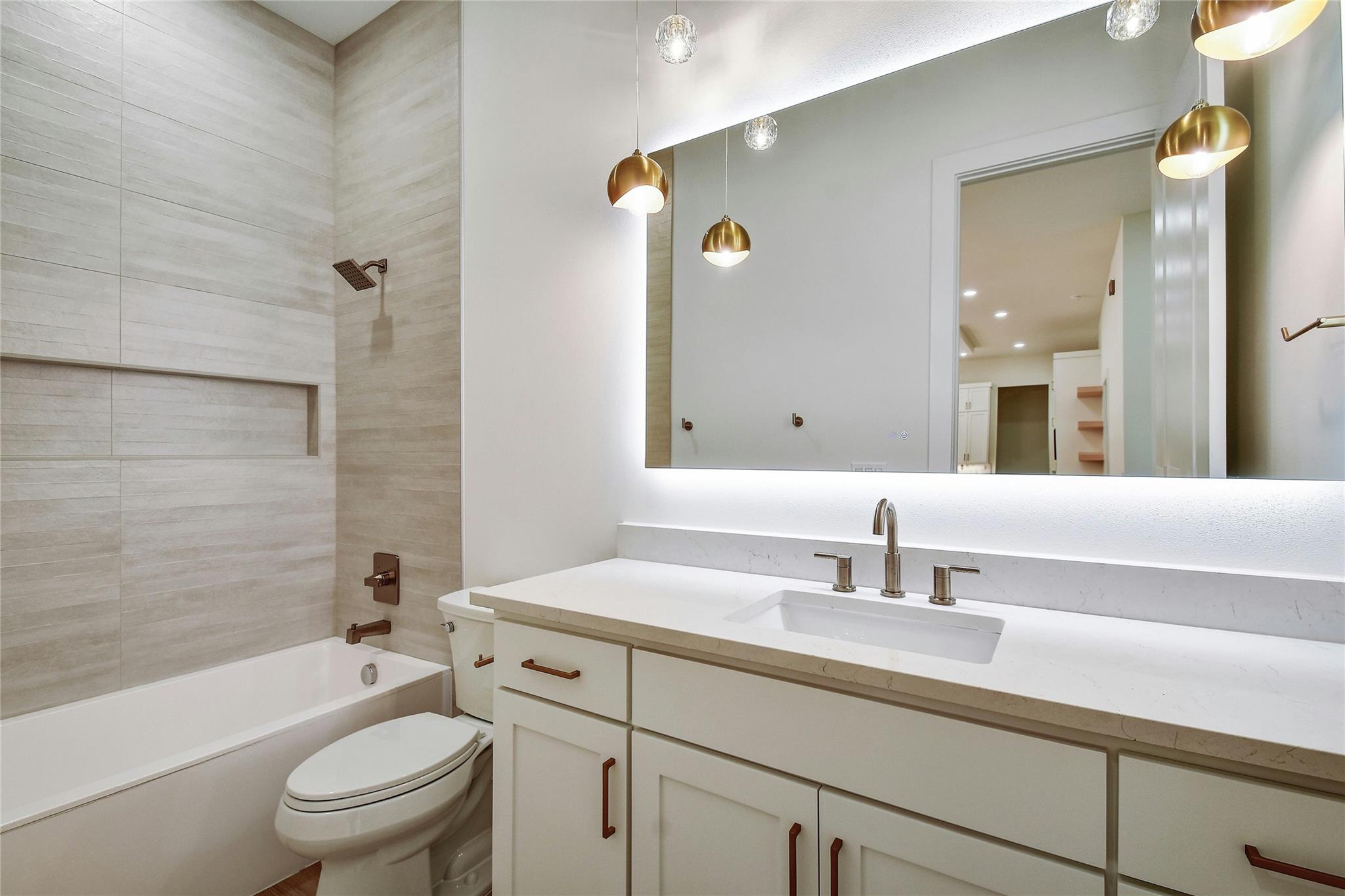 2141 Stone Meadow, Fredericksburg, TX 78624