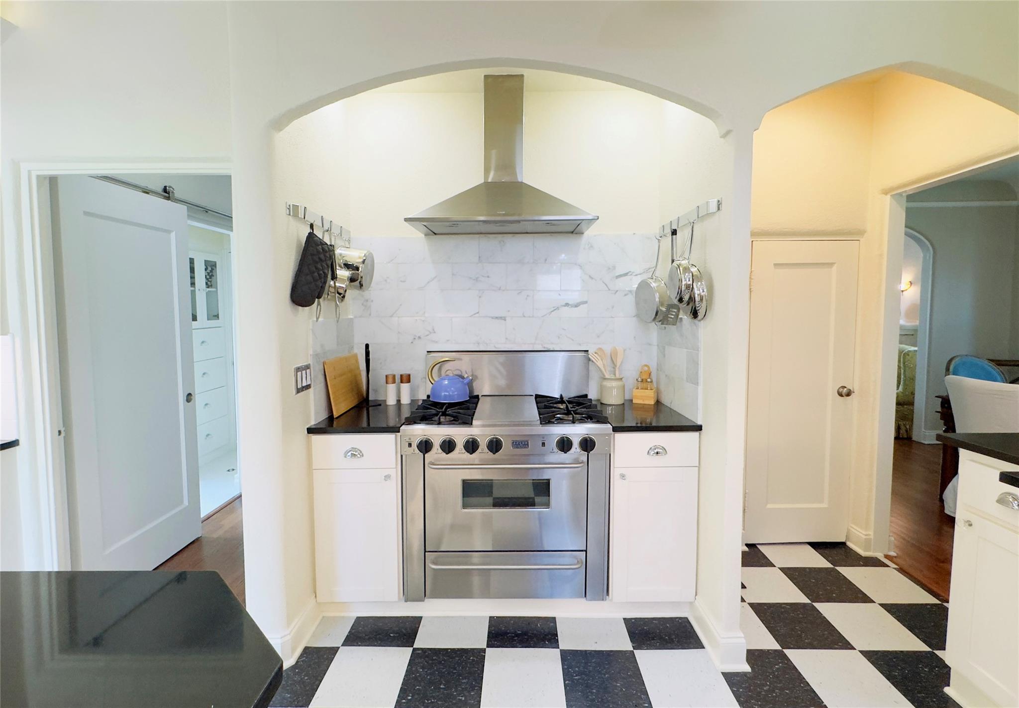 1512 Northwood Rd, Austin, TX 78703