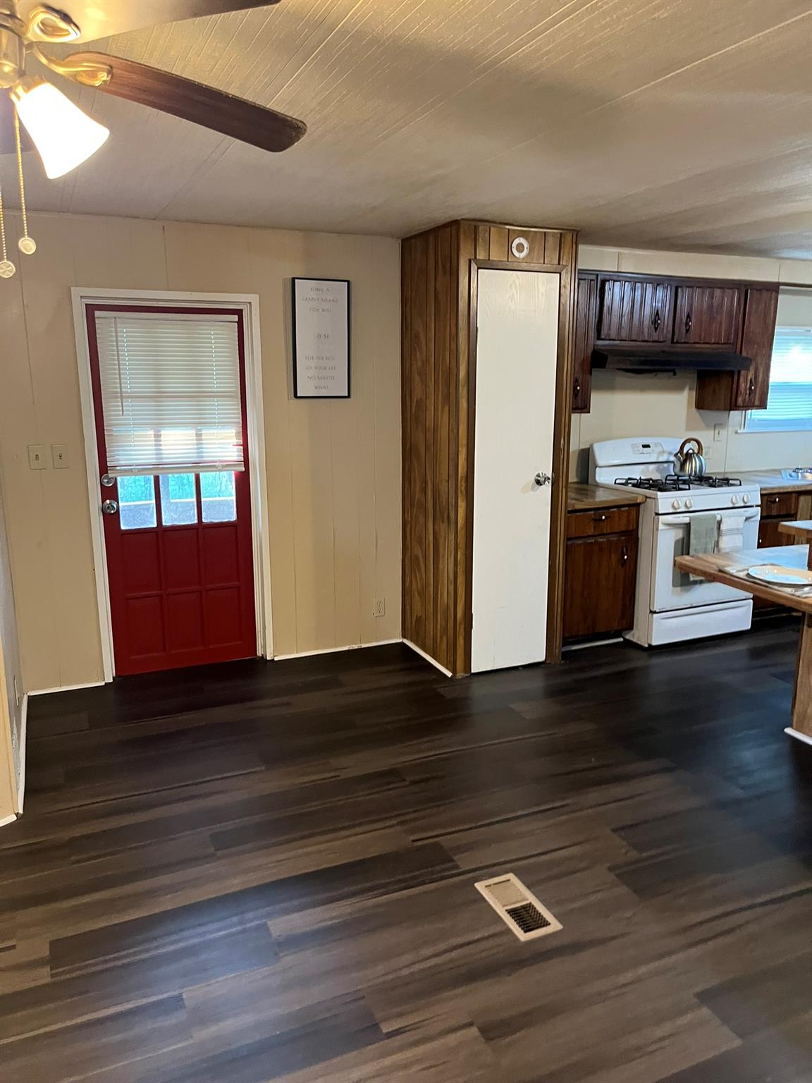 5576 Helm Ln, Temple, TX 76502