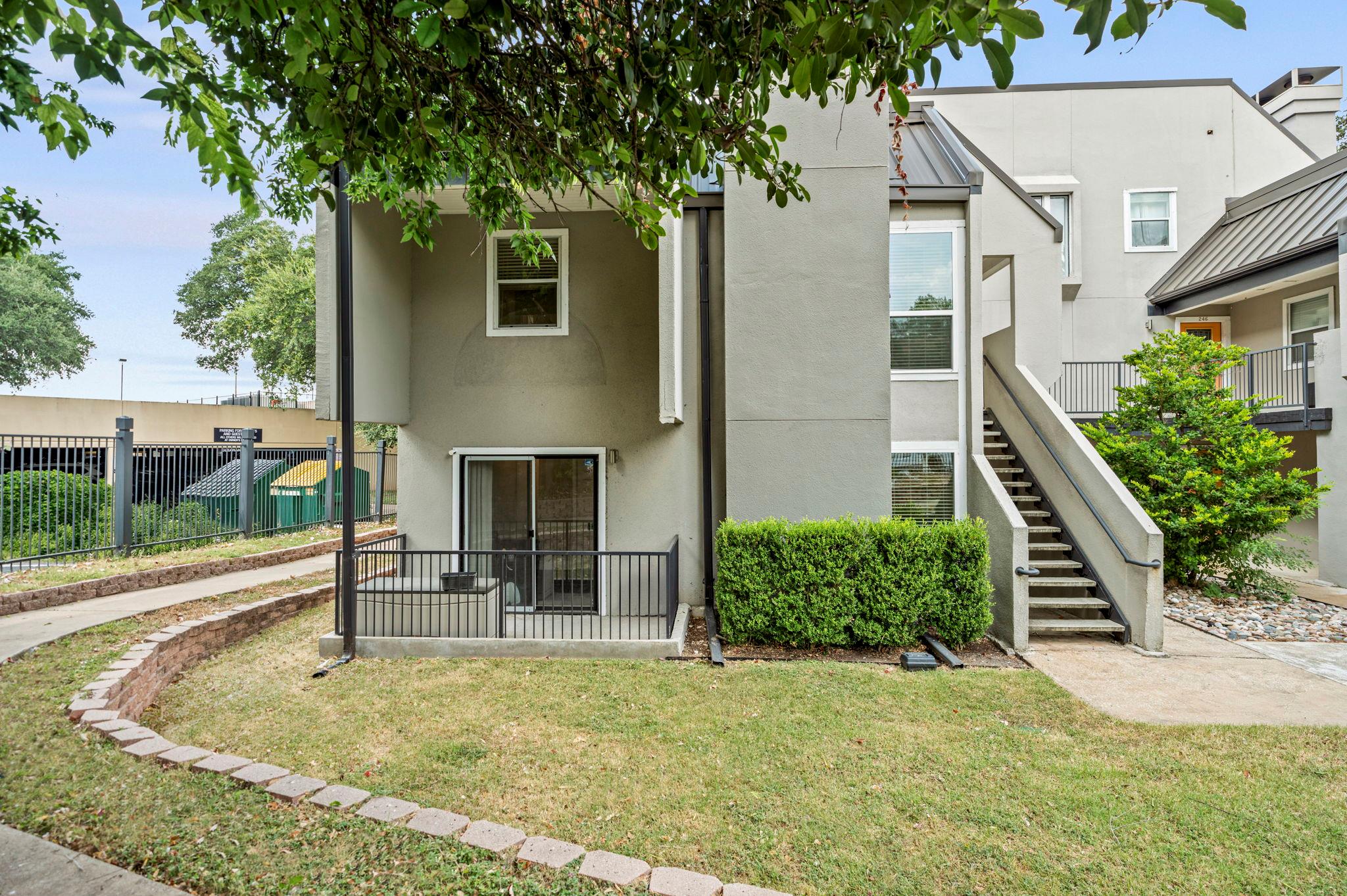 935 La Posada Dr # 148, Austin, TX 78752