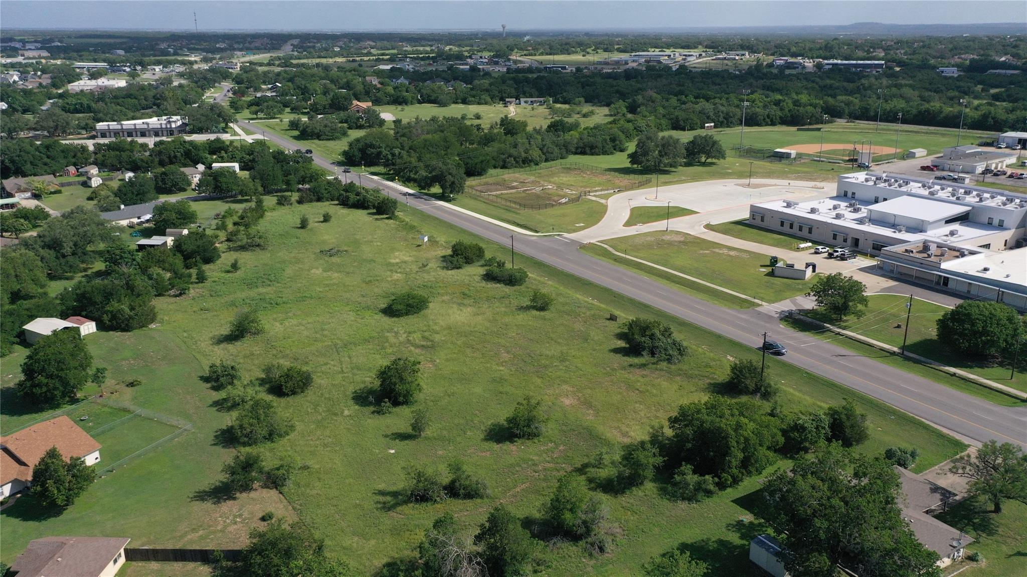 1401 Main St, Liberty Hill, TX 78642