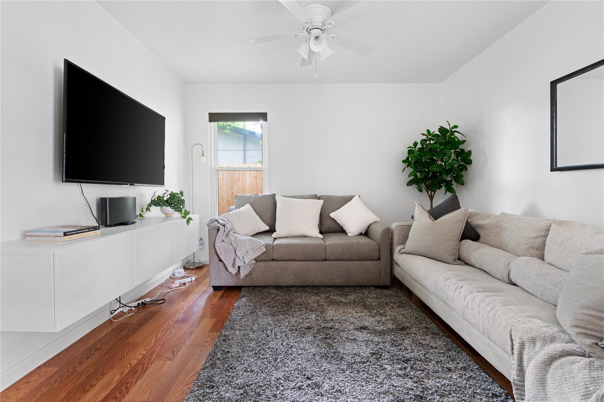 2906 Burning Oak Dr, Austin, TX 78704