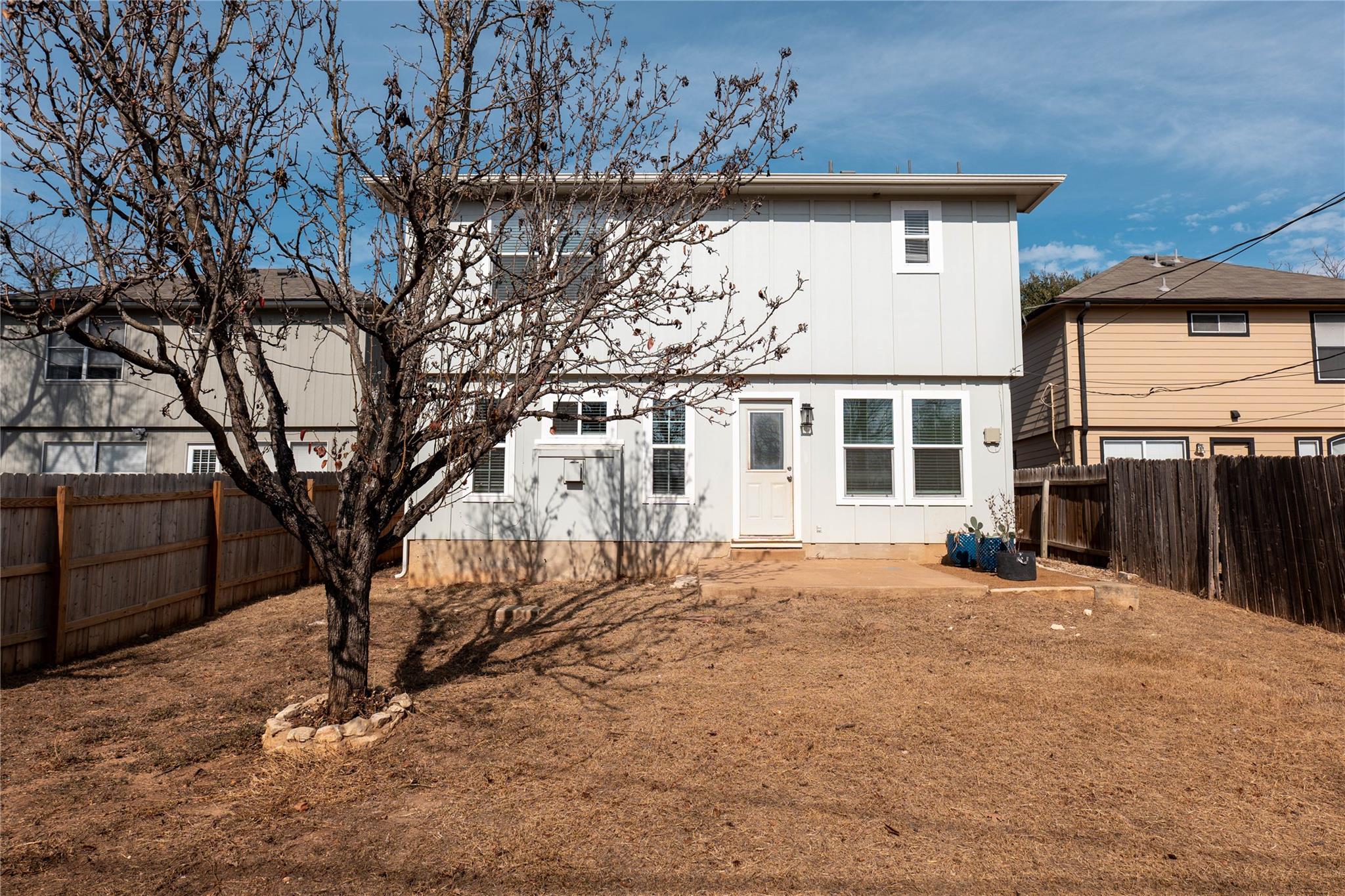 1705 Sylvia Ln, Round Rock, TX 78681