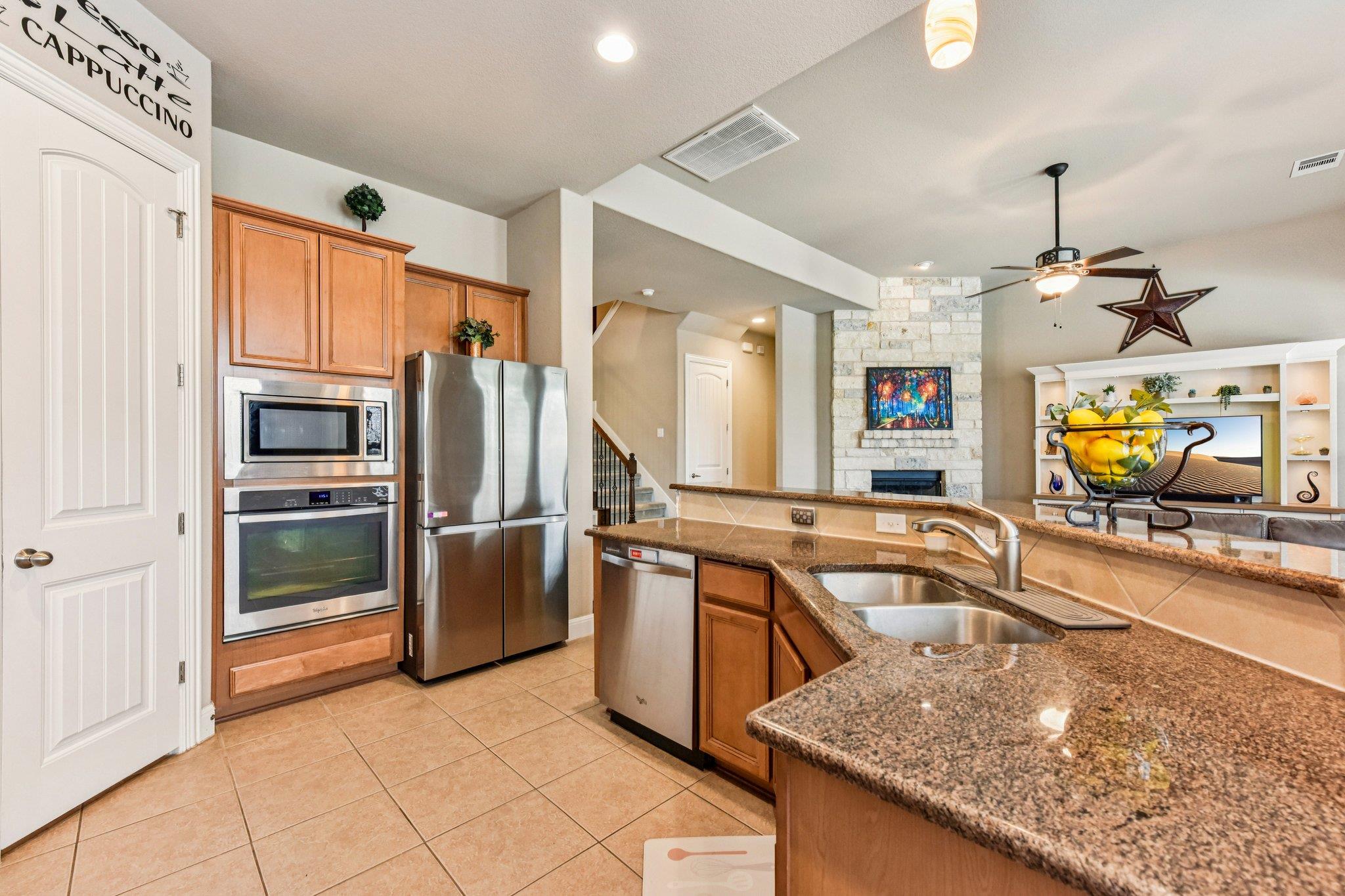 2516 Windy Vane Dr, Pflugerville, TX 78660