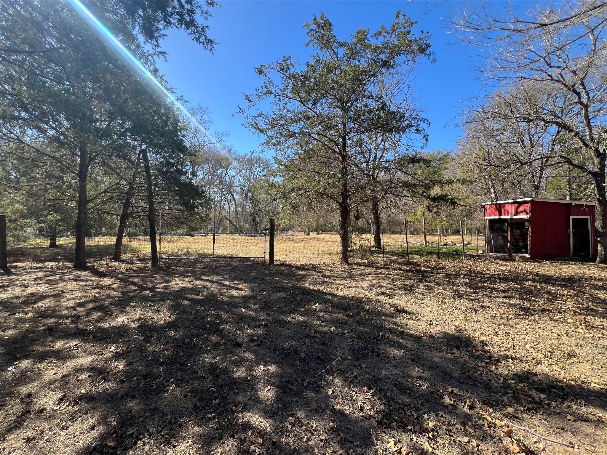 665 Wilson Rd, Red Rock, TX 78662