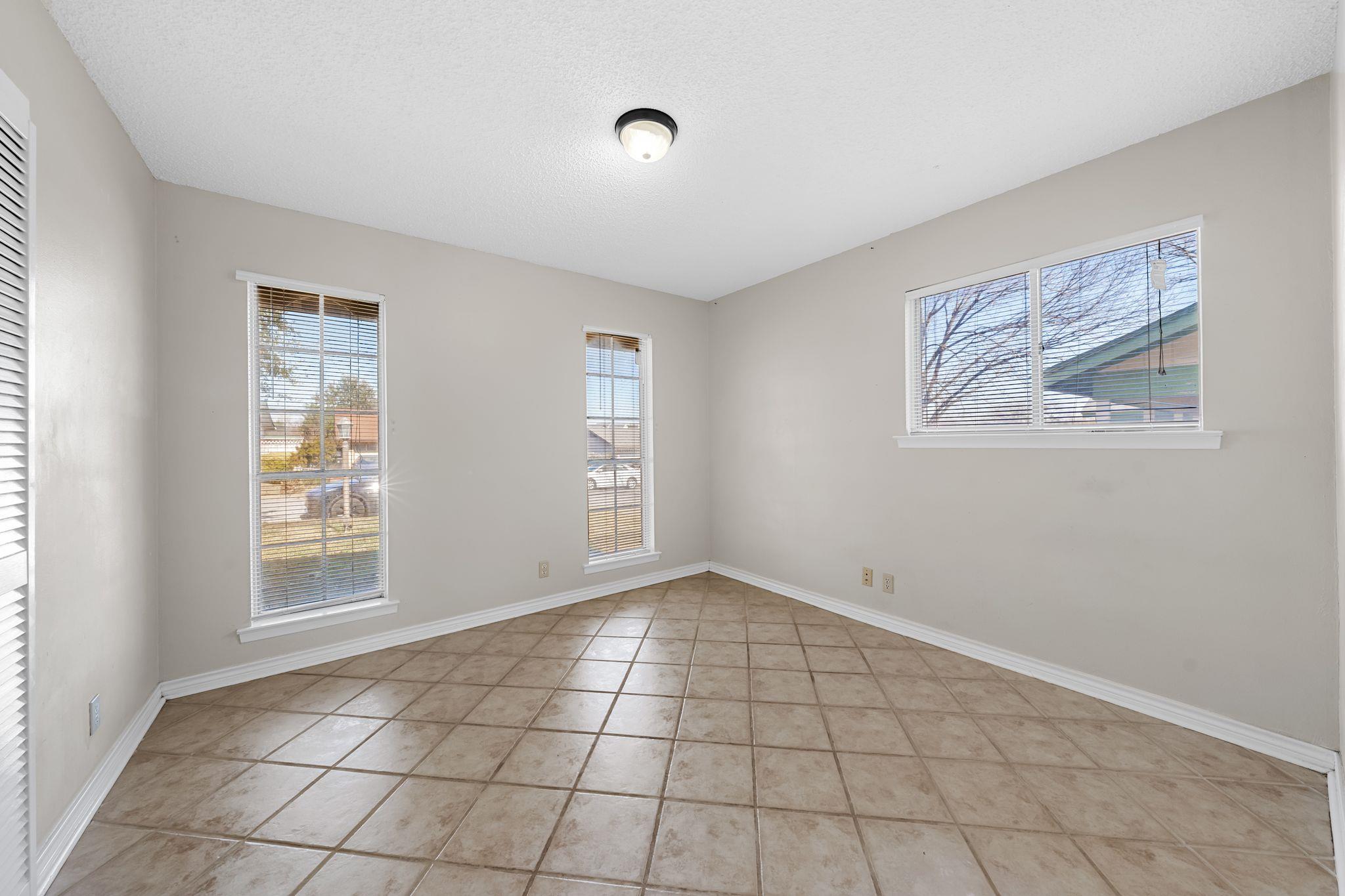 809 Maryland Dr, Austin, TX 78758