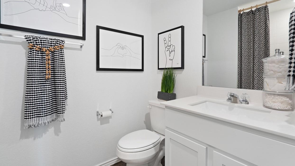 12012 Pike Bnd, Mustang Ridge, TX 78610