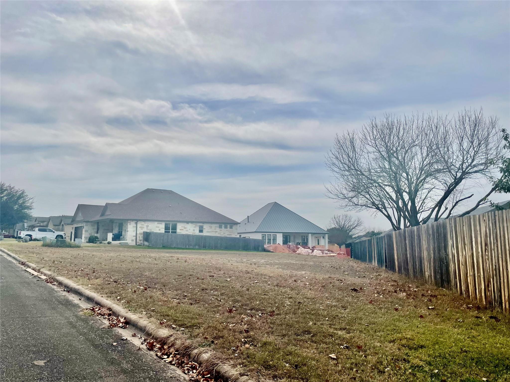 Lot 749-A Spyglass St, Meadowlakes, TX 78654