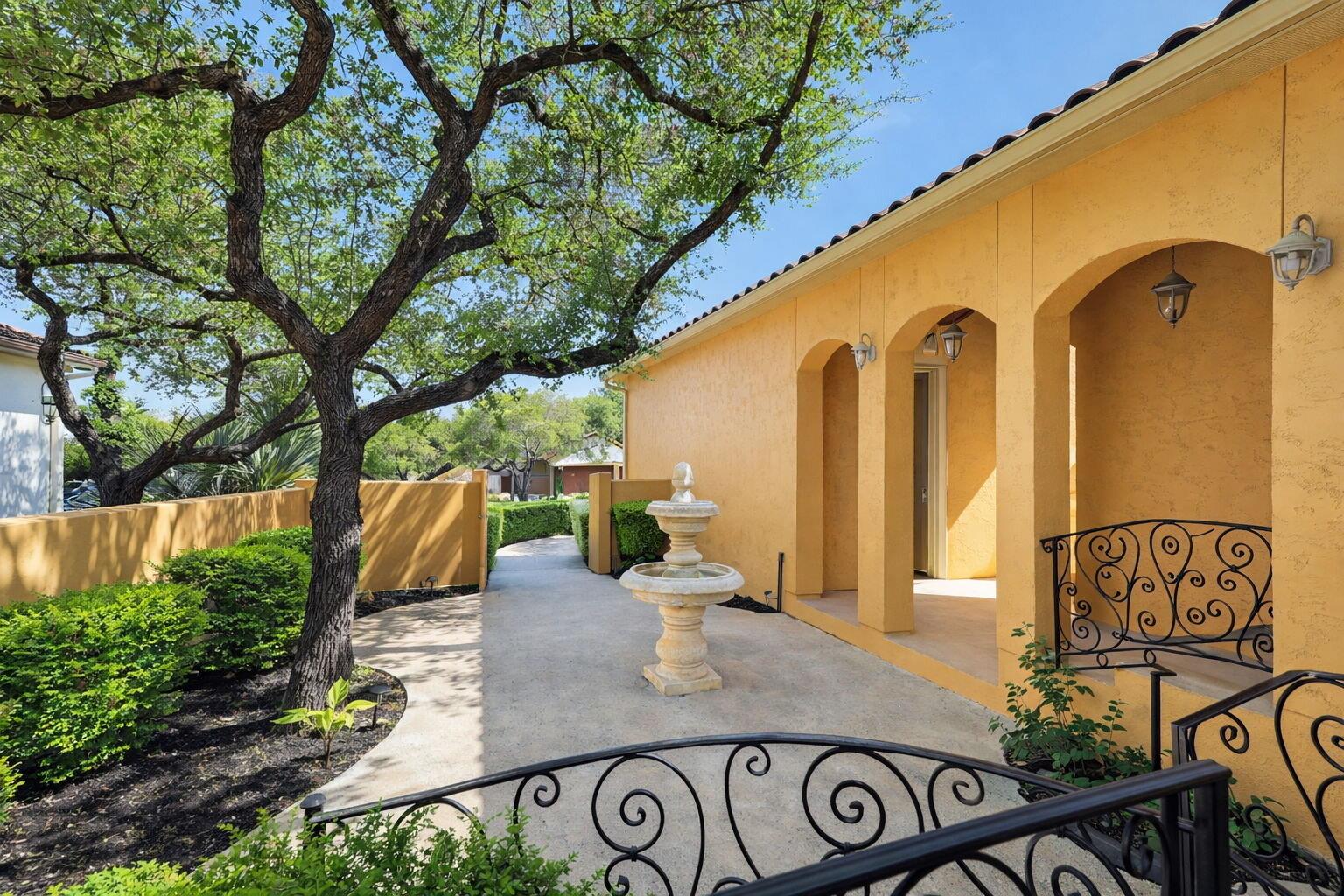 3002 Pamella Ct, Austin, TX 78734