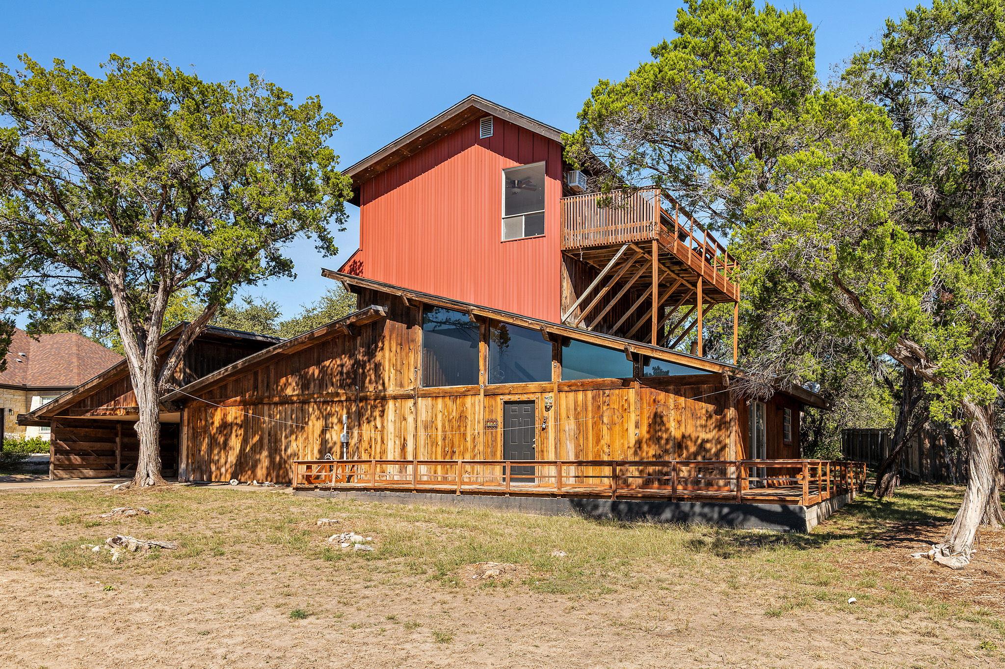 302 Venture Blvd S, Lago Vista, TX 78645