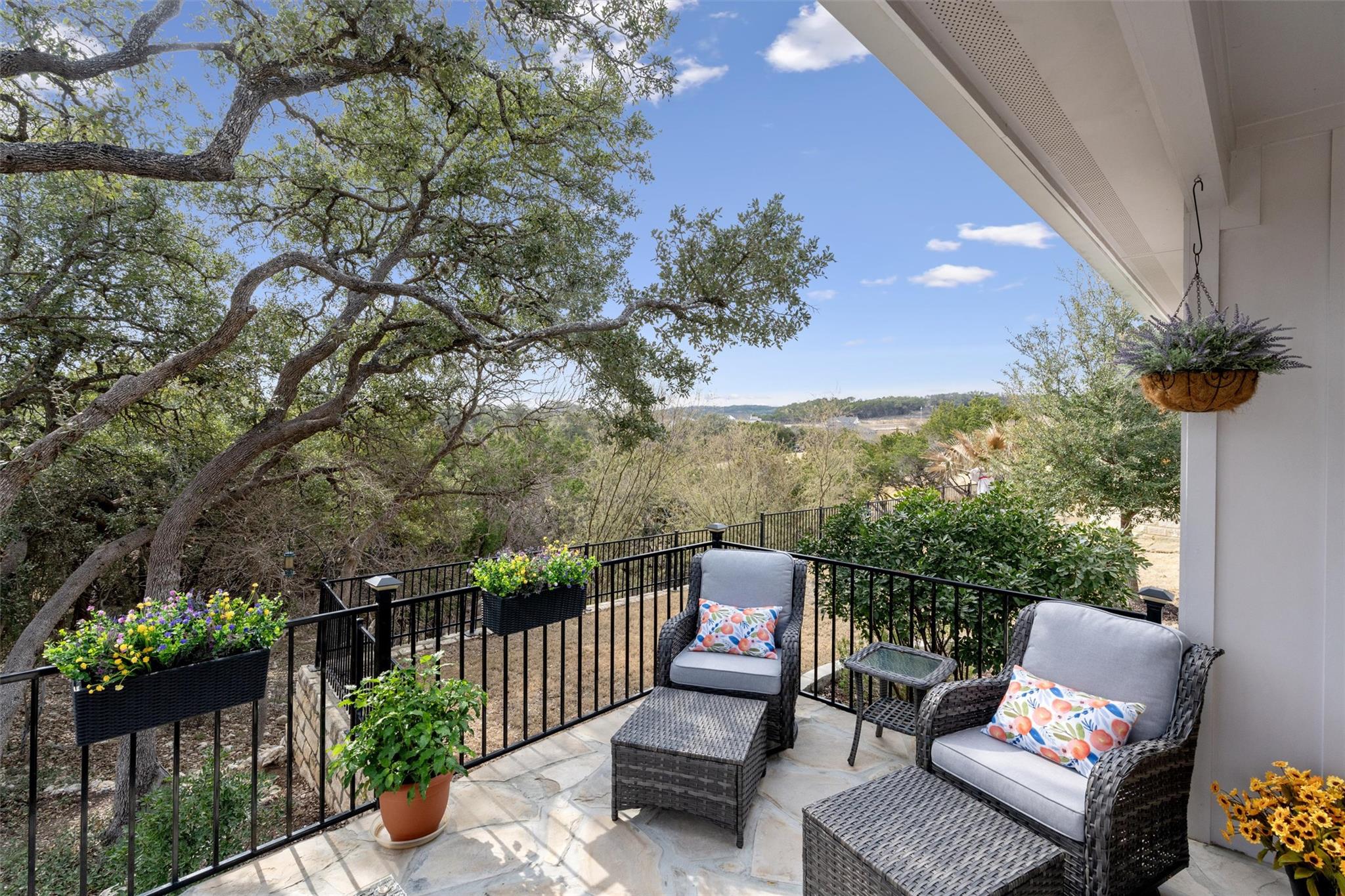 117 Daring Paintbrush Cv, San Marcos, TX 78666