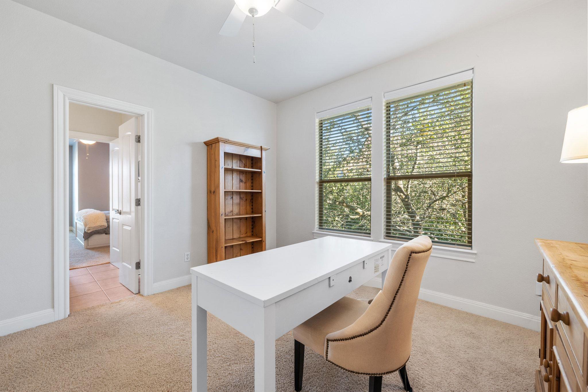 15201 Bat Hawk Cir, Austin, TX 78738