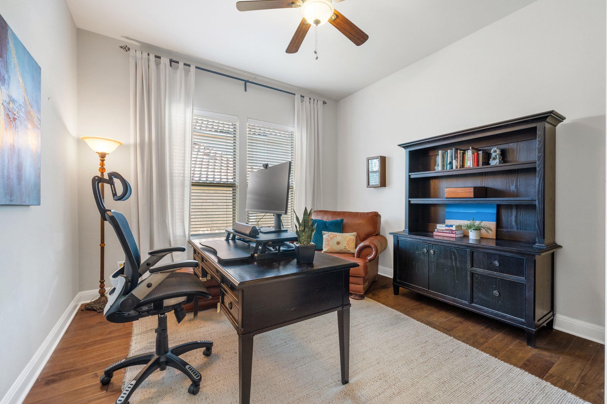 15201 Bat Hawk Cir, Austin, TX 78738