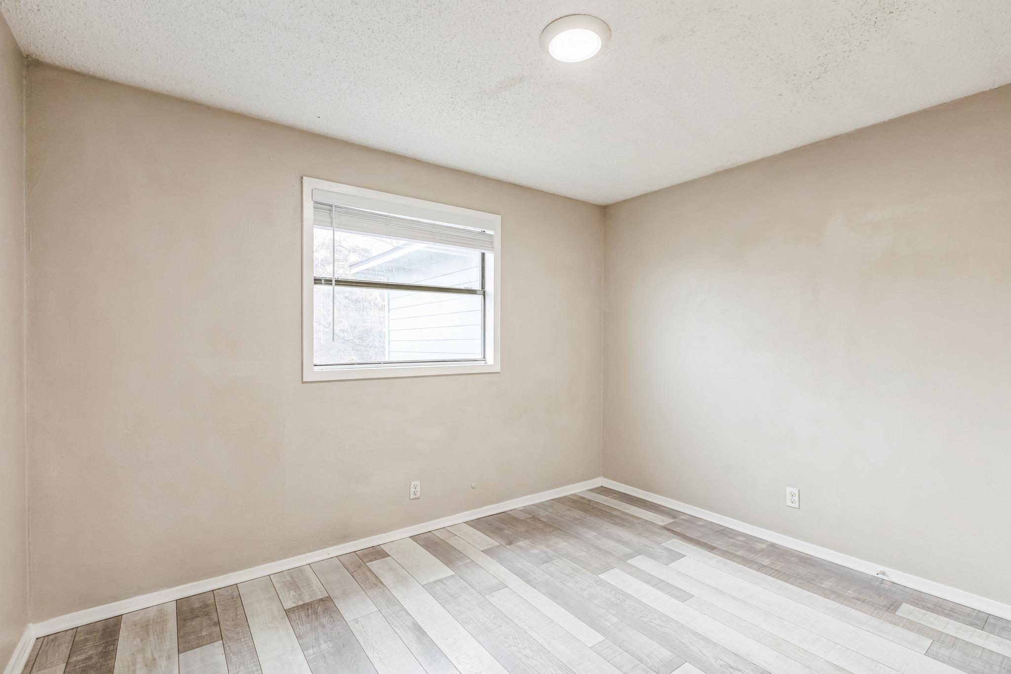 20600 Bonanza St, Lago Vista, TX 78645