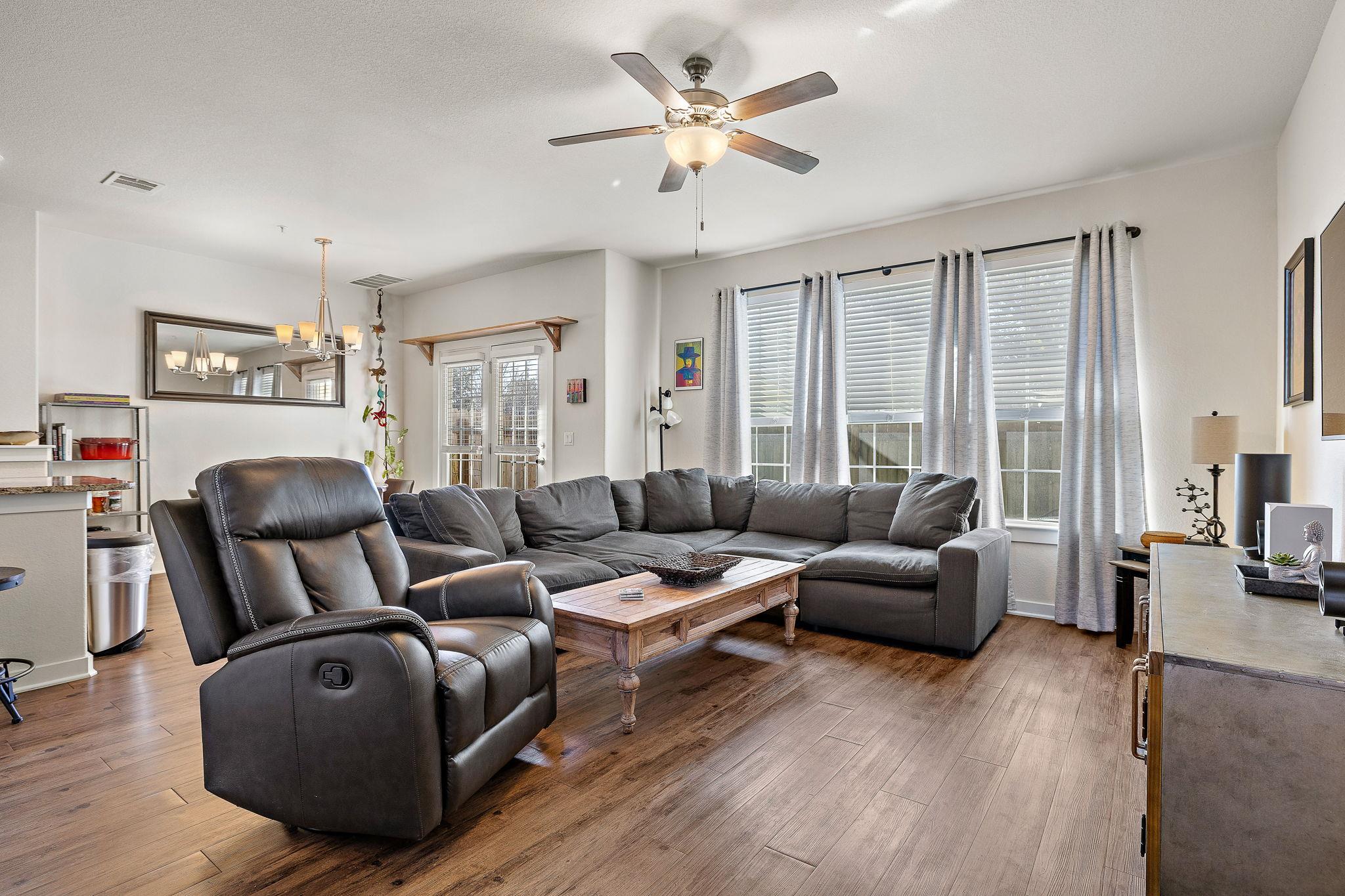 1101 E Parmer Ln # 318, Austin, TX 78753