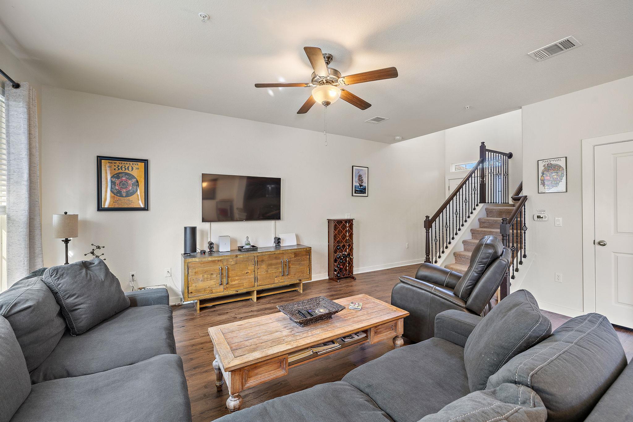 1101 E Parmer Ln # 318, Austin, TX 78753