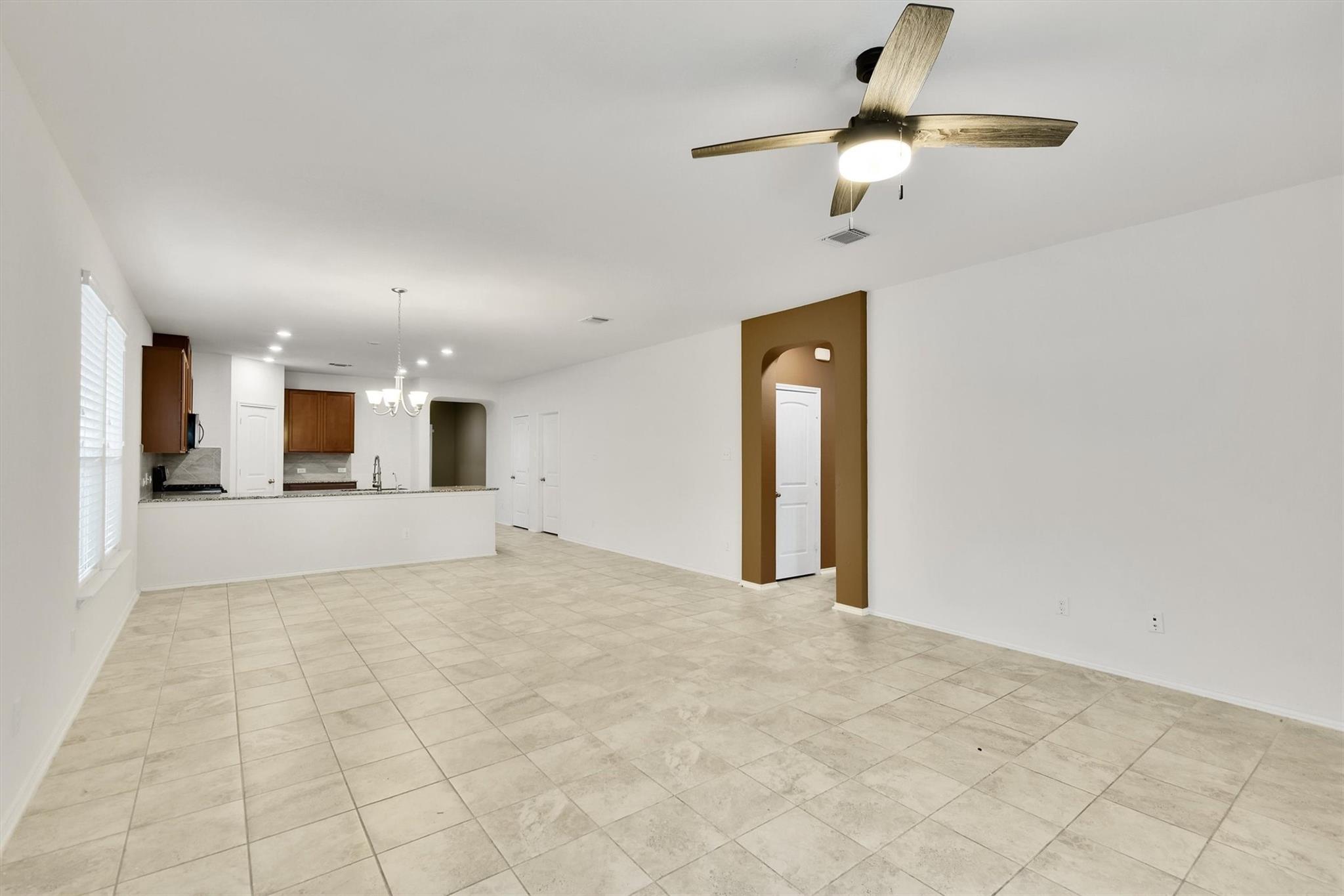 8084 Gato Ln, Round Rock, TX 78665