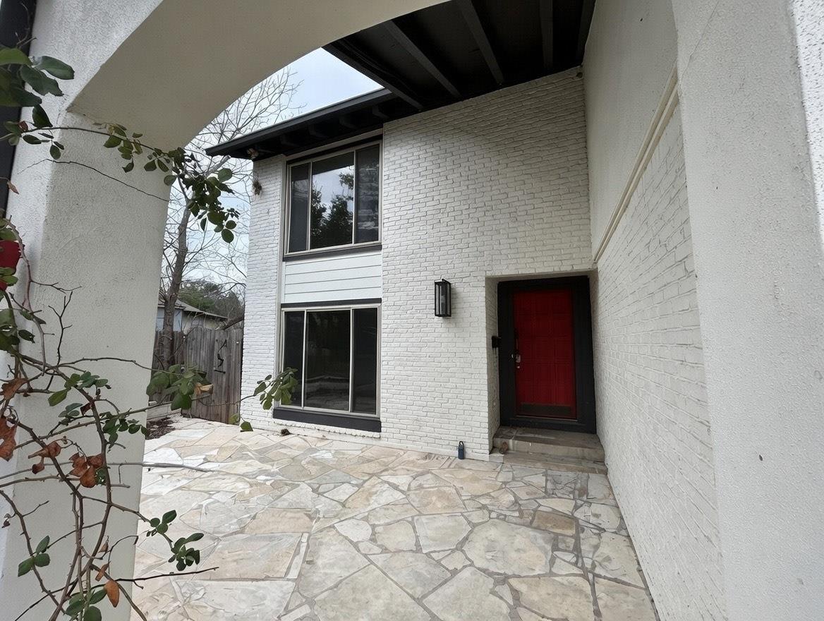 9010 Quail Creek Dr, Austin, TX 78758