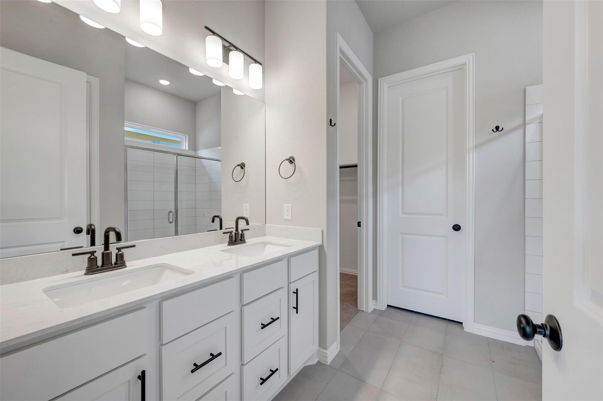 194 Grayson Elm Pass, Dripping Springs, TX 78620