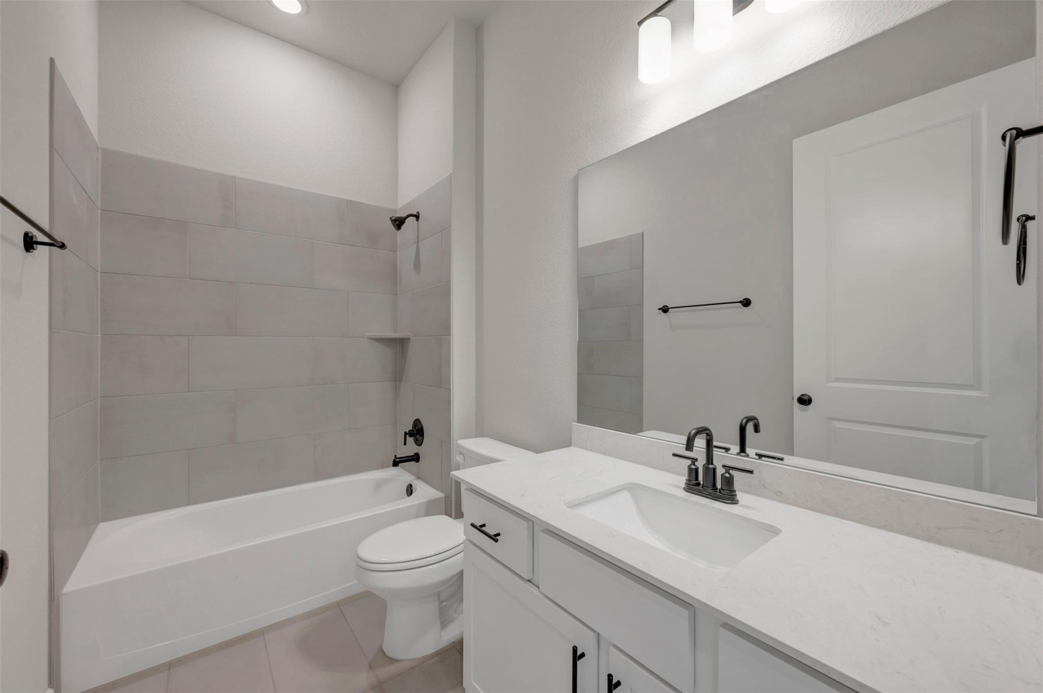 194 Grayson Elm Pass, Dripping Springs, TX 78620