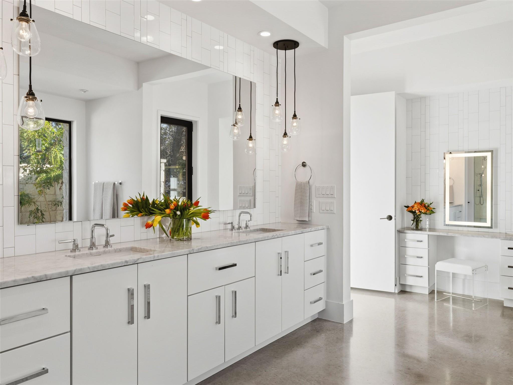 4220 Verano Dr, Austin, TX 78735