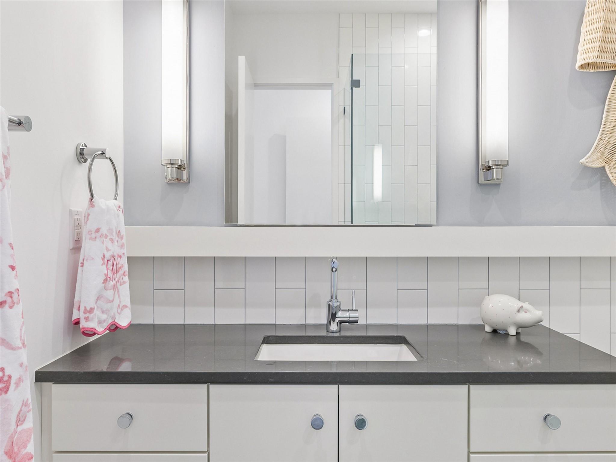 4220 Verano Dr, Austin, TX 78735