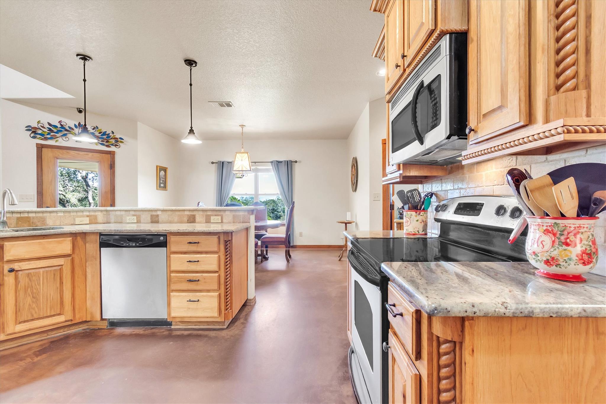 329 Sunrise Hills, Lampasas, TX 76550