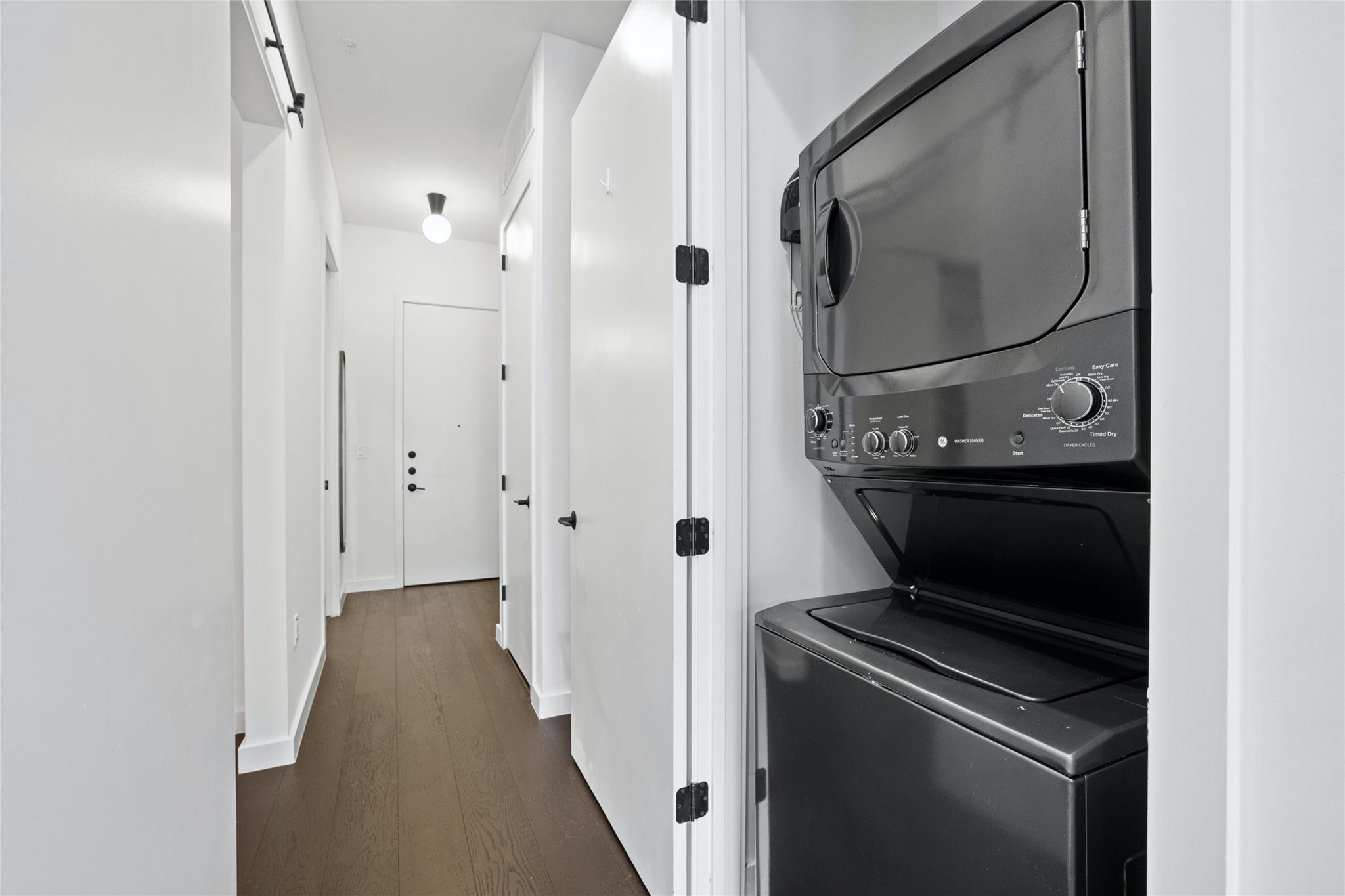 800 Embassy Dr # 523, Austin, TX 78702