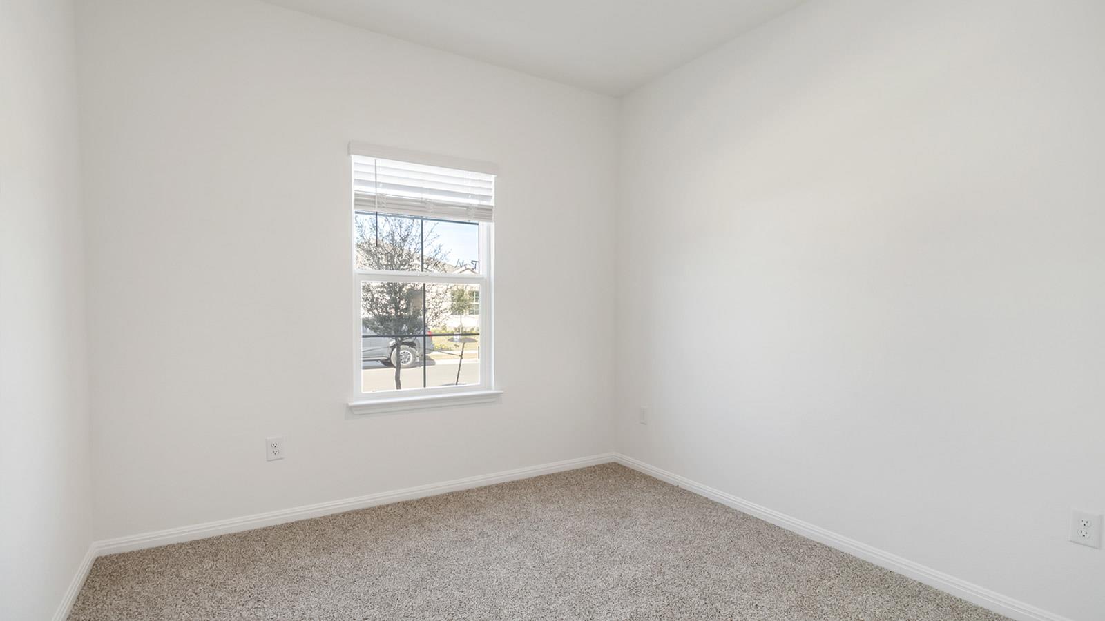 1916 Gold Dust Trl, Leander, TX 78641