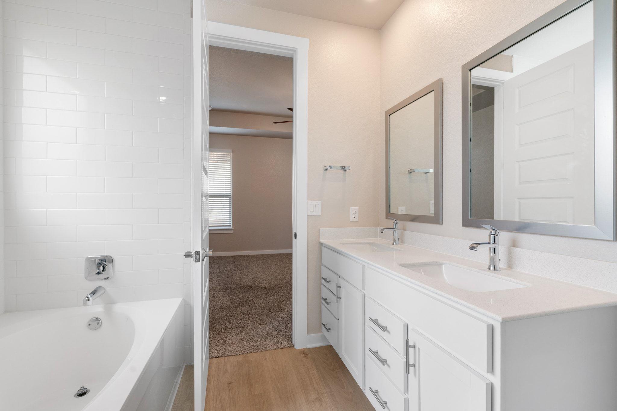 309 Barton Run Dr, Georgetown, TX 78628