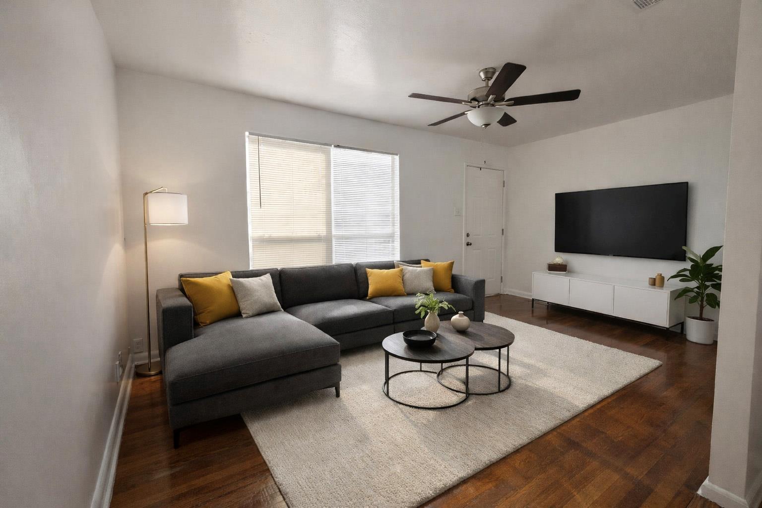 600 Springdale Rd, Austin, TX 78702