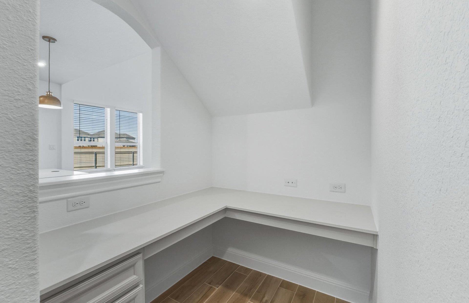 201 Singing Dove Way, Liberty Hill, TX 78642