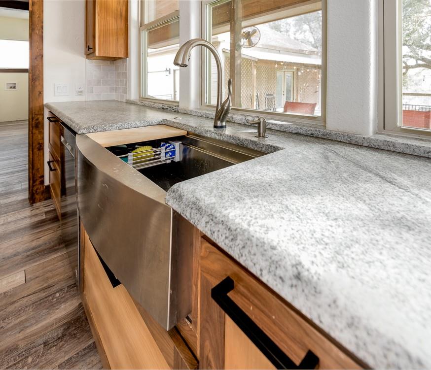 201 Ash Juniper Way, Bertram, TX 78605